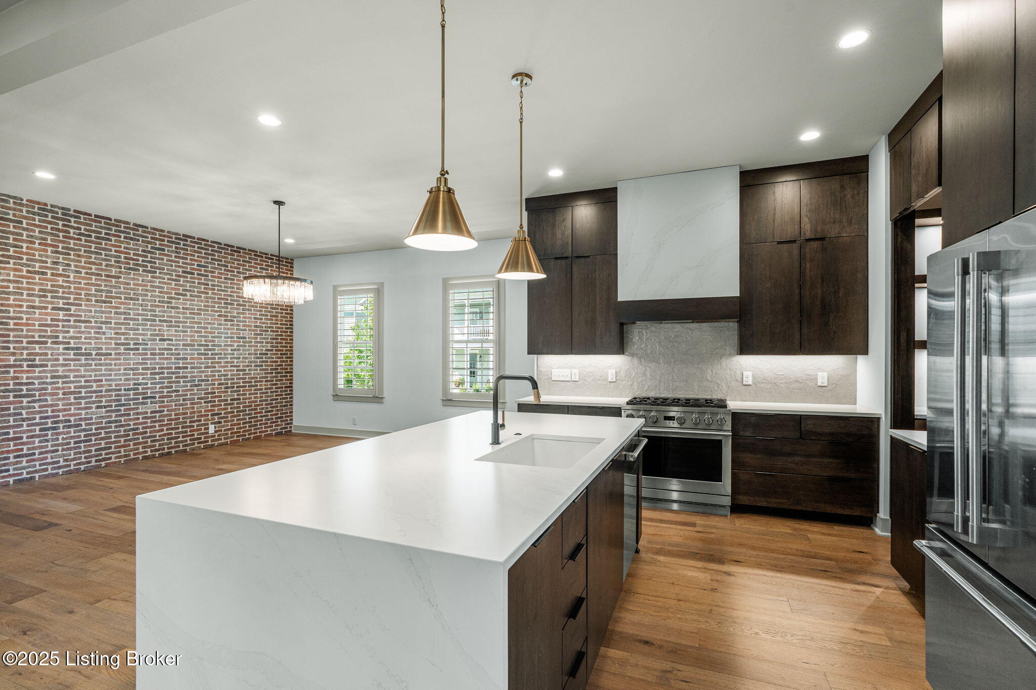 Prospect, Kentucky, 40059, United States, 6 Bedrooms Bedrooms, ,5 BathroomsBathrooms,Residential,Active,1926893