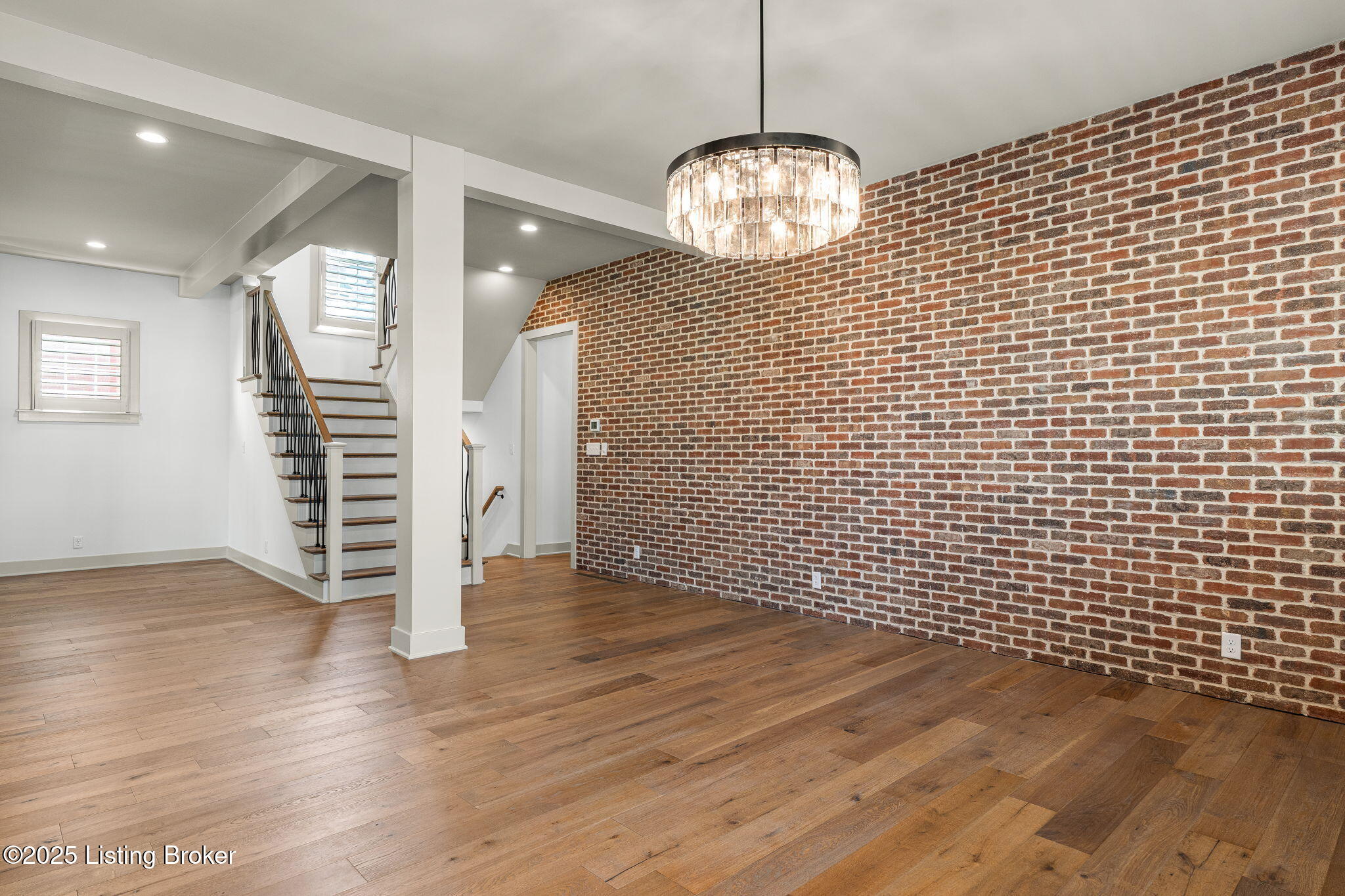 Prospect, Kentucky, 40059, United States, 6 Bedrooms Bedrooms, ,5 BathroomsBathrooms,Residential,Active,1926893