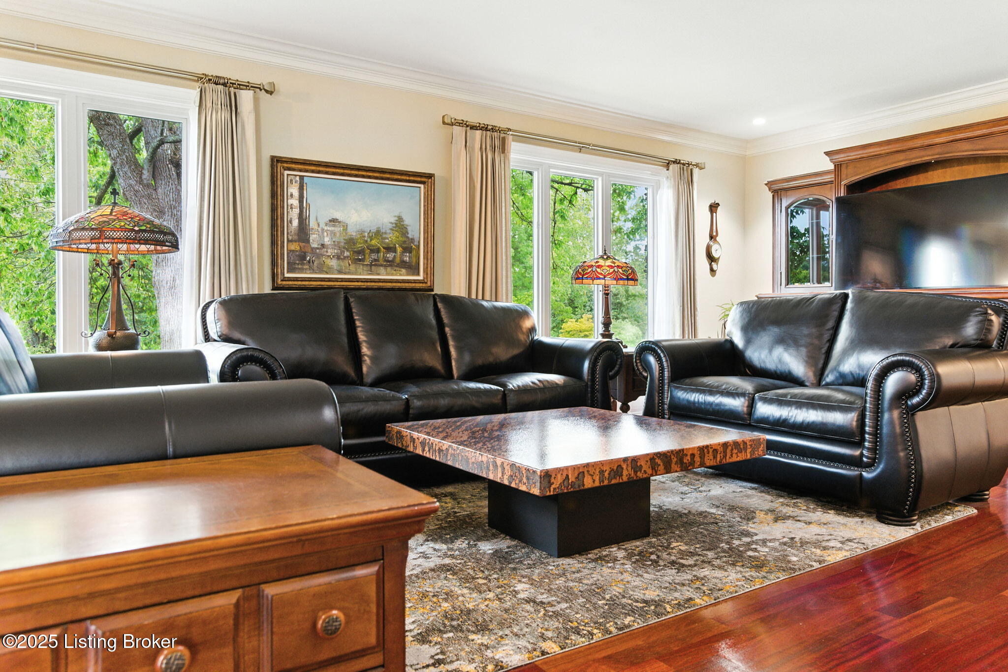 Louisville, Kentucky, 40222, United States, 5 Bedrooms Bedrooms, ,5 BathroomsBathrooms,Residential,Active,1929431