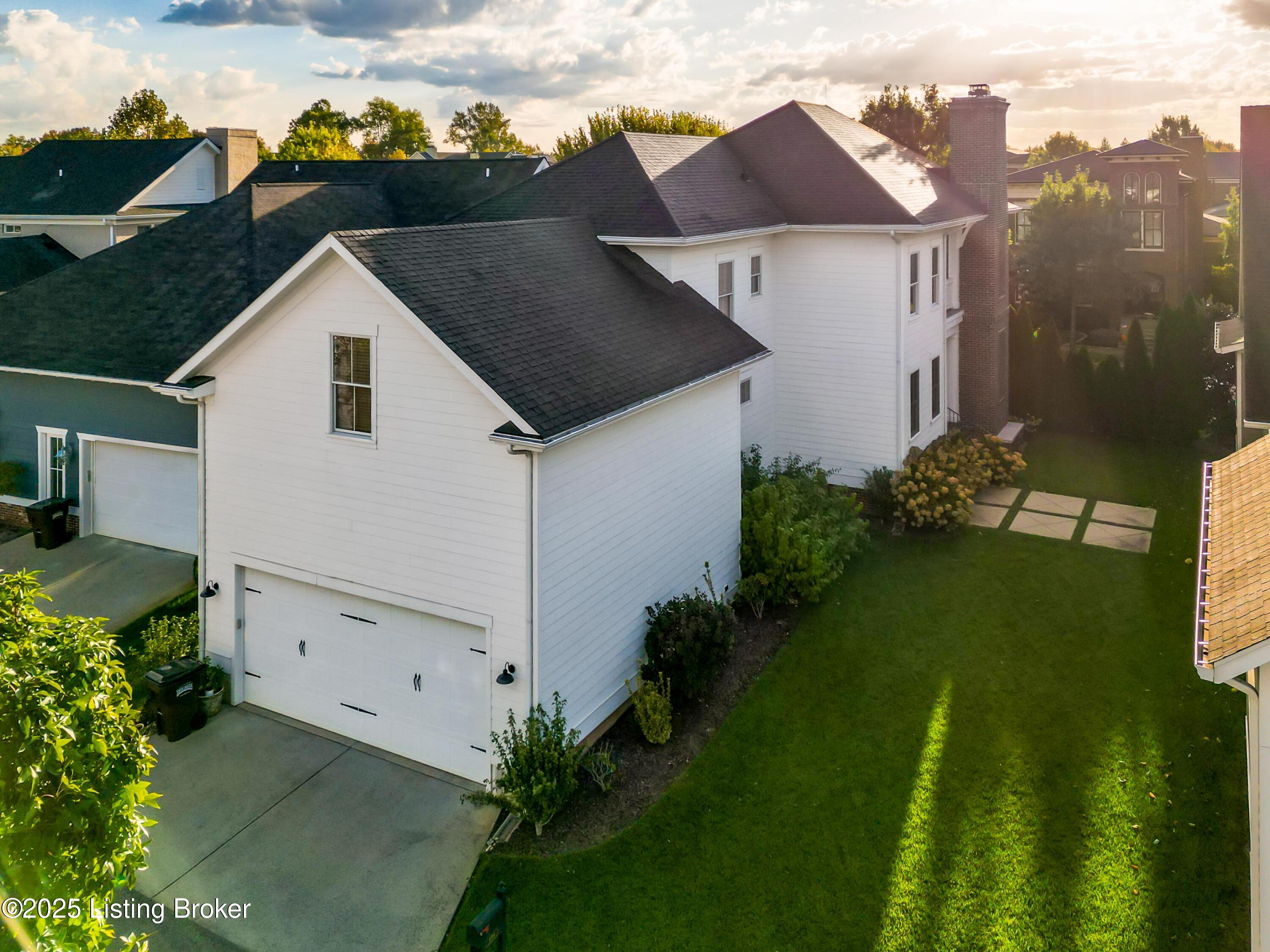 Prospect, Kentucky, 40059, United States, 4 Bedrooms Bedrooms, ,4 BathroomsBathrooms,Residential,Active,1969754