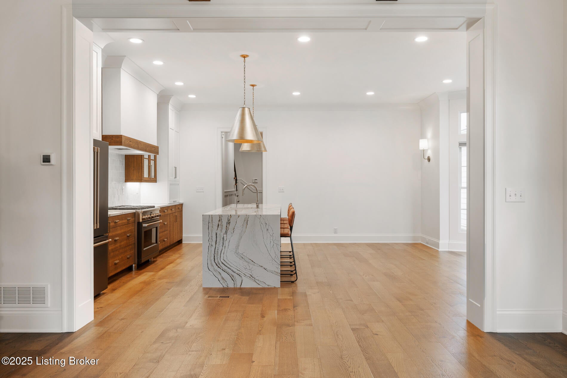 Prospect, Kentucky, 40059, United States, 4 Bedrooms Bedrooms, ,4 BathroomsBathrooms,Residential,Active,1997566