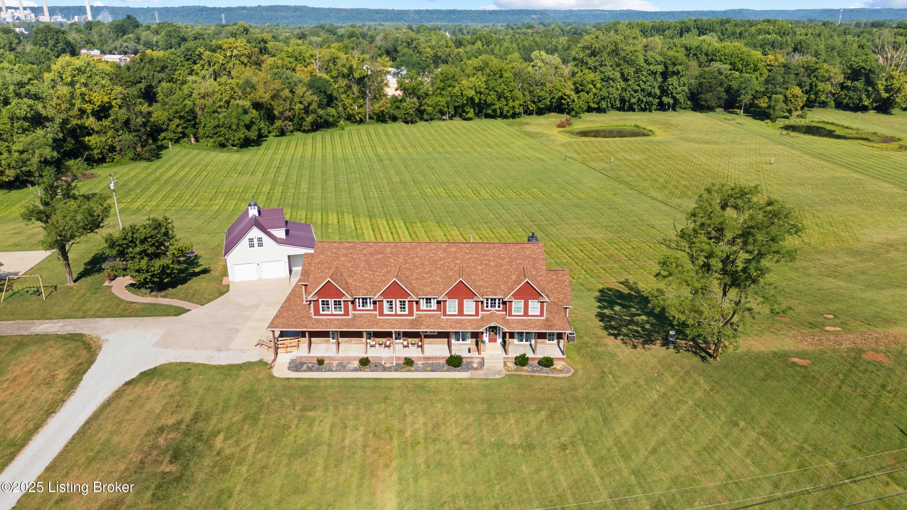 Louisville, Kentucky, 40272, United States, 6 Bedrooms Bedrooms, ,6 BathroomsBathrooms,Residential,Active,1929692