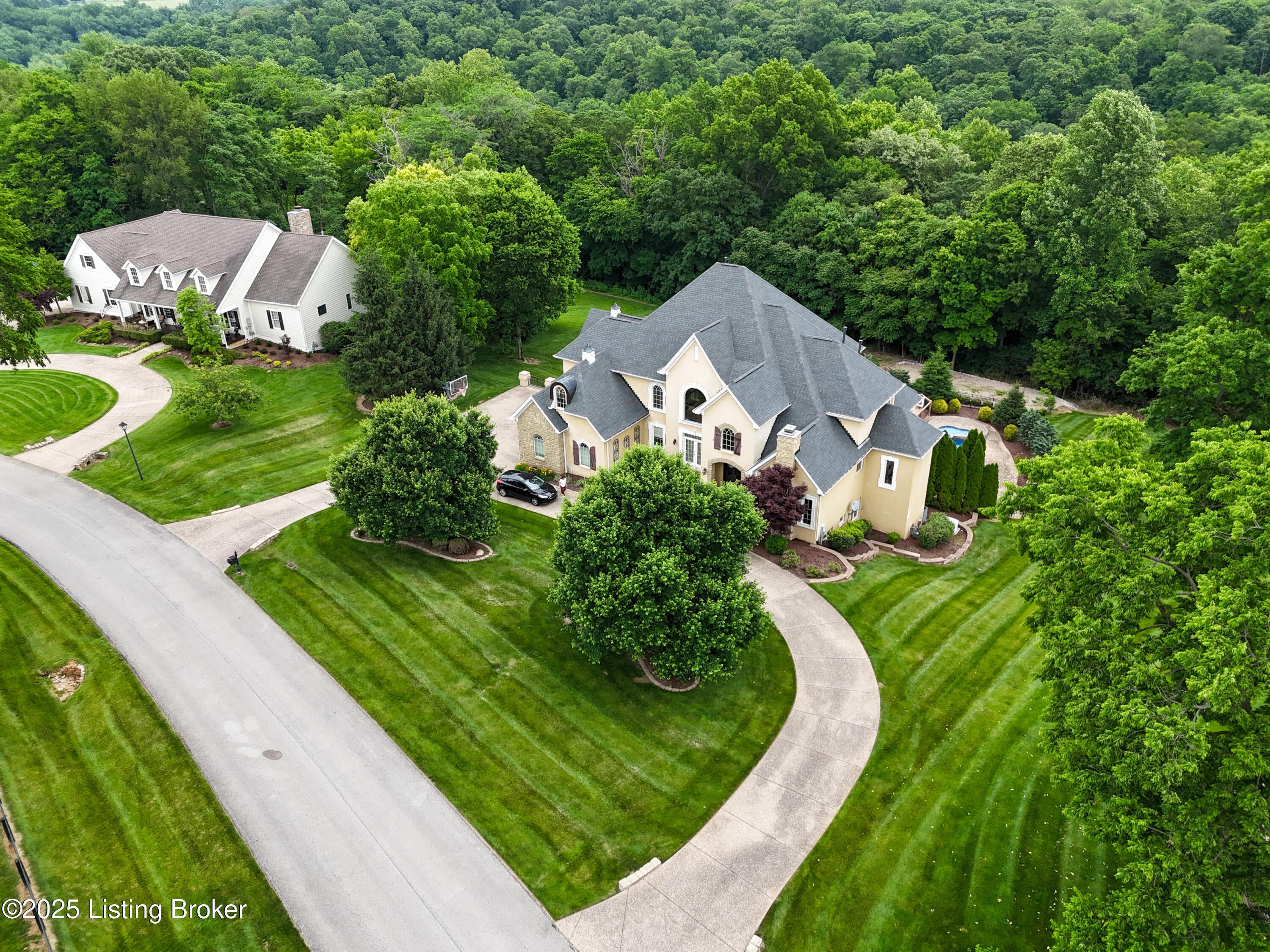 Prospect, Kentucky, 40059, United States, ,5 BathroomsBathrooms,Residential,Active,1849523