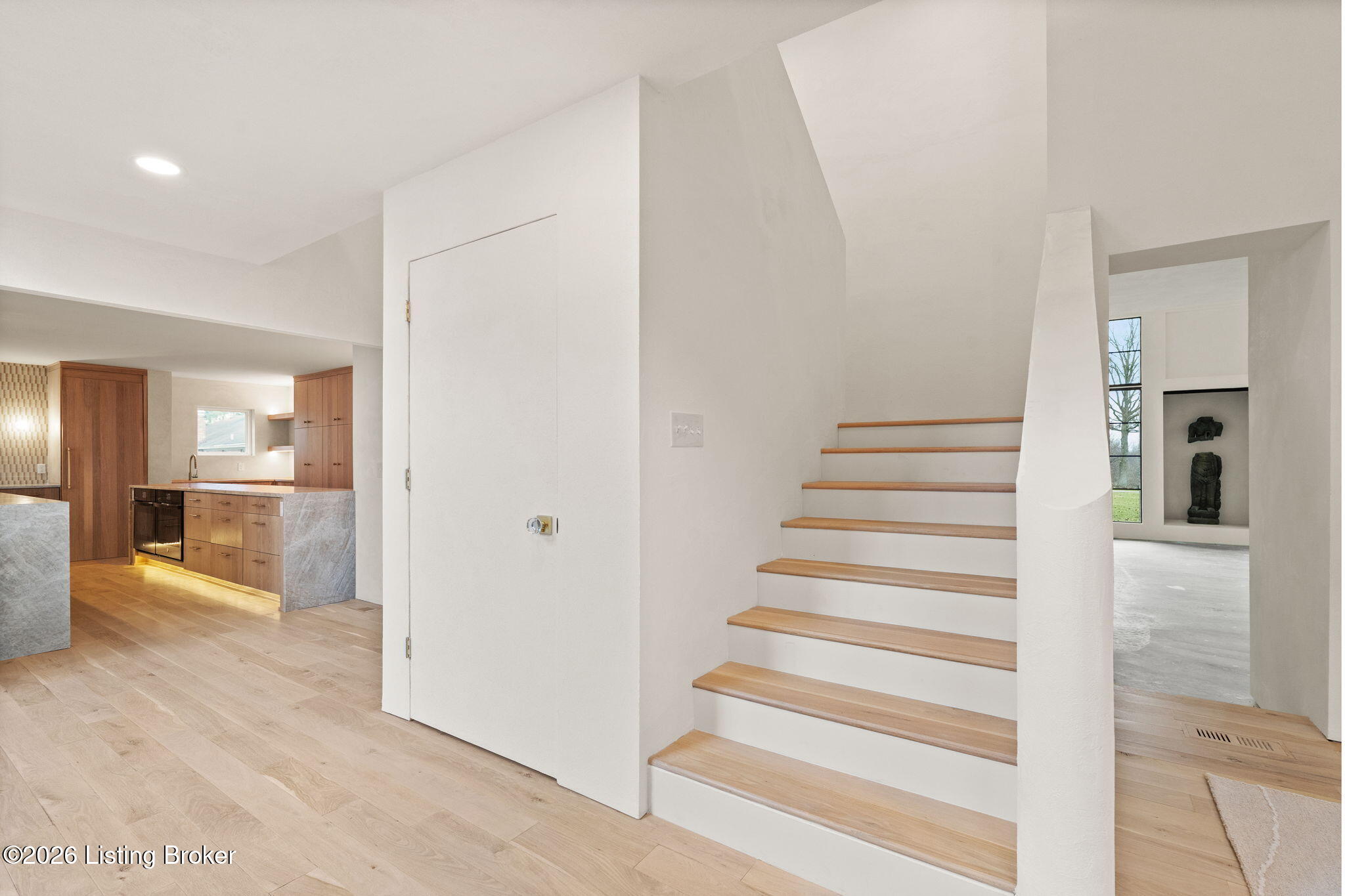 Shelbyville, Kentucky, 40065, United States, 5 Bedrooms Bedrooms, ,5 BathroomsBathrooms,Residential,Active,2007617