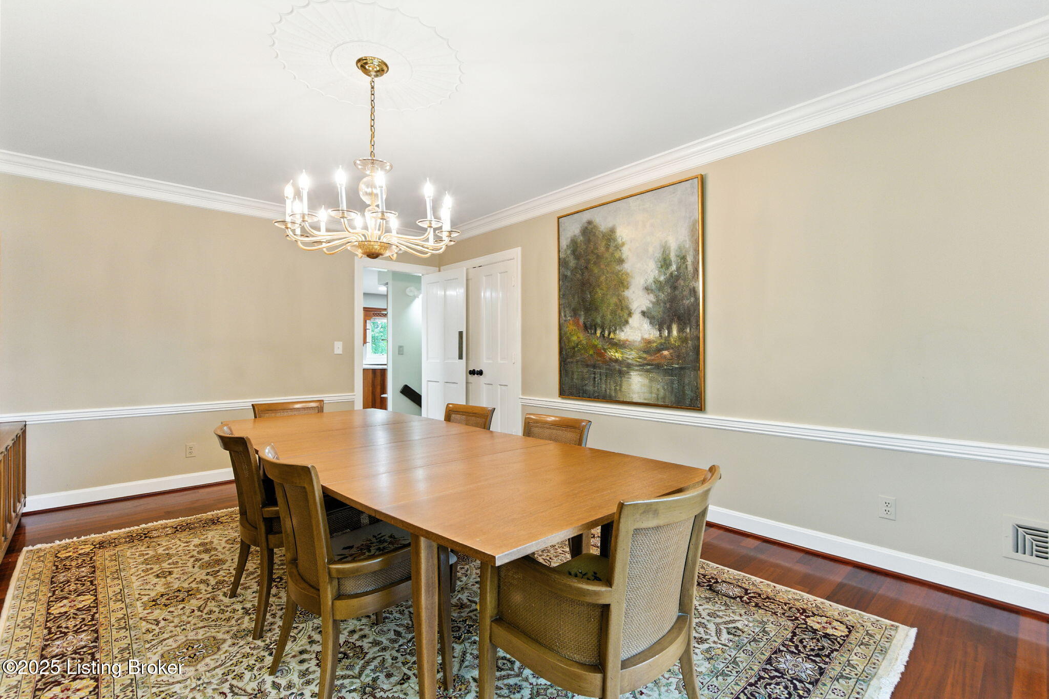 Louisville, Kentucky, 40222, United States, 5 Bedrooms Bedrooms, ,5 BathroomsBathrooms,Residential,Active,1929431