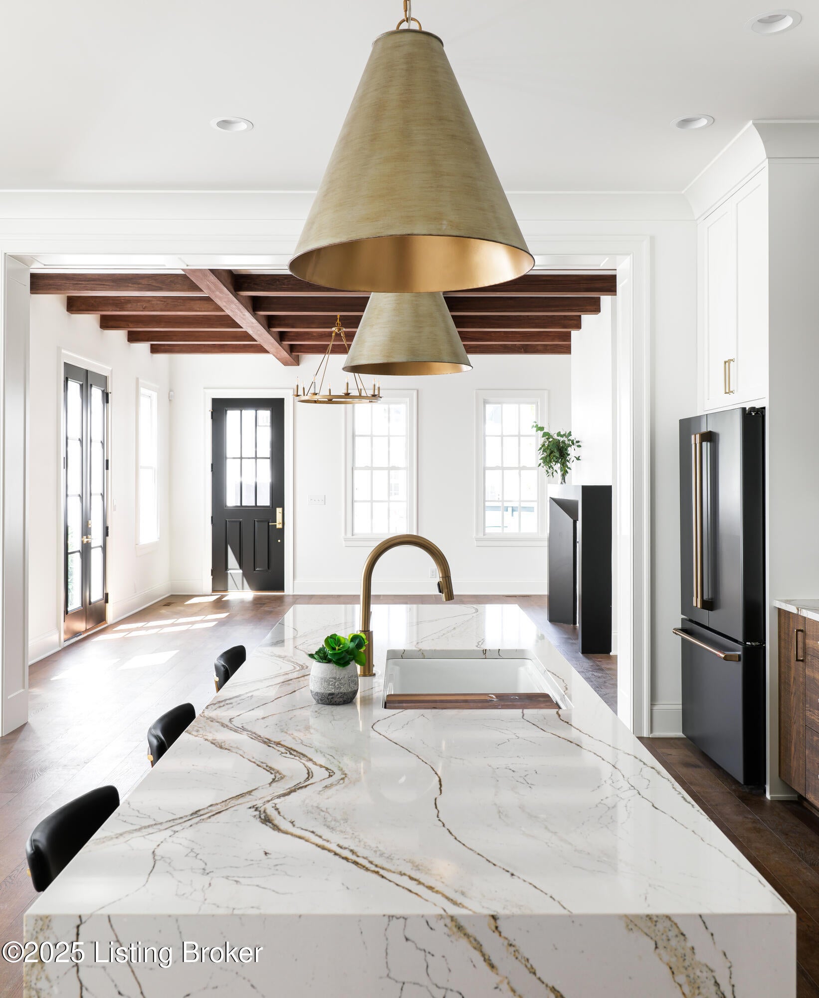 Prospect, Kentucky, 40059, United States, 4 Bedrooms Bedrooms, ,4 BathroomsBathrooms,Residential,Active,1997566