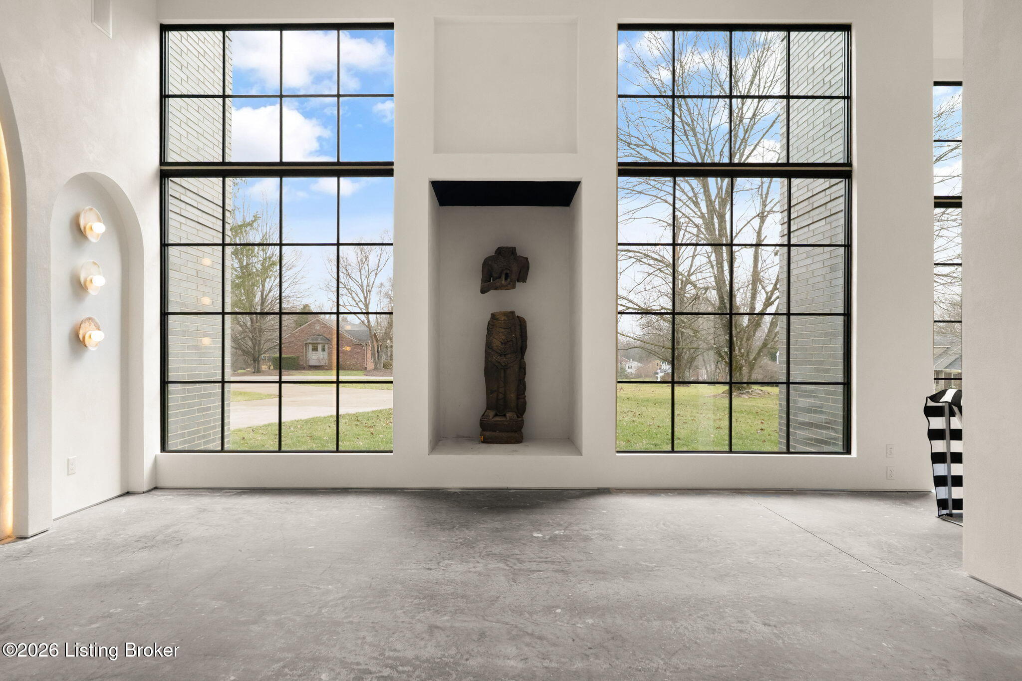 Shelbyville, Kentucky, 40065, United States, 5 Bedrooms Bedrooms, ,5 BathroomsBathrooms,Residential,Active,2007617