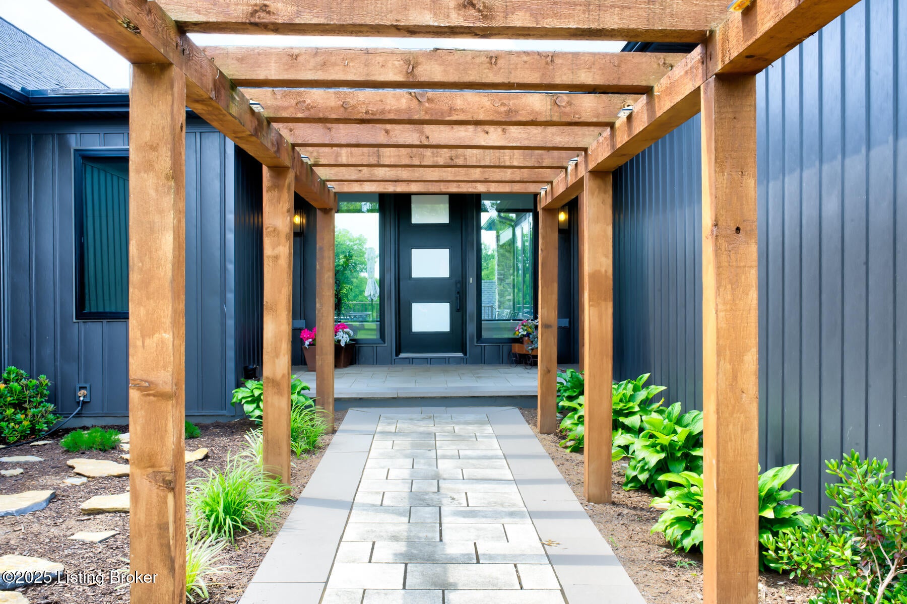 Taylorsville, Kentucky, 40071, United States, ,5 BathroomsBathrooms,Residential,Active,1900170