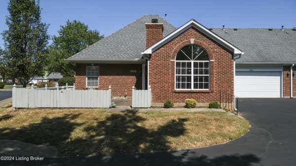 8108 MEADOWGREEN PL, LOUISVILLE, KY 40299 - Image 1