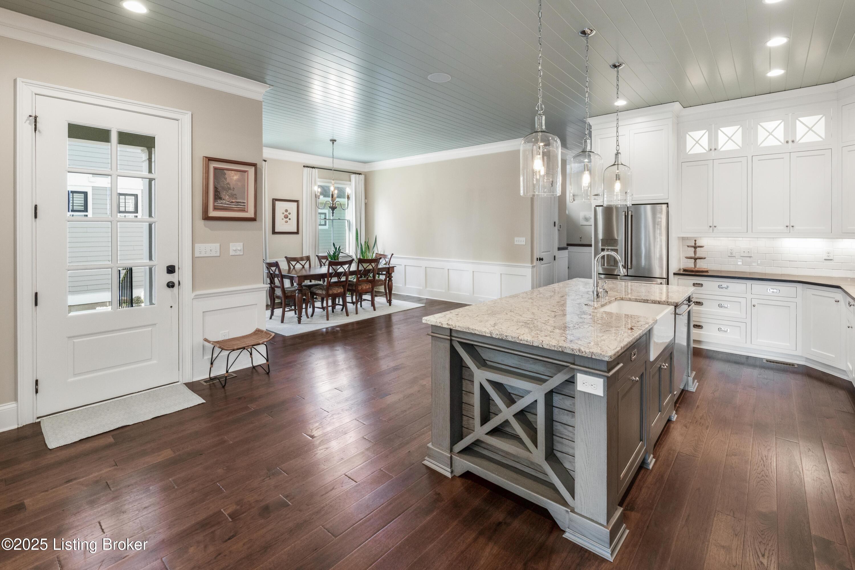 Prospect, Kentucky, 40059, United States, 4 Bedrooms Bedrooms, ,4 BathroomsBathrooms,Residential,Active,1969754