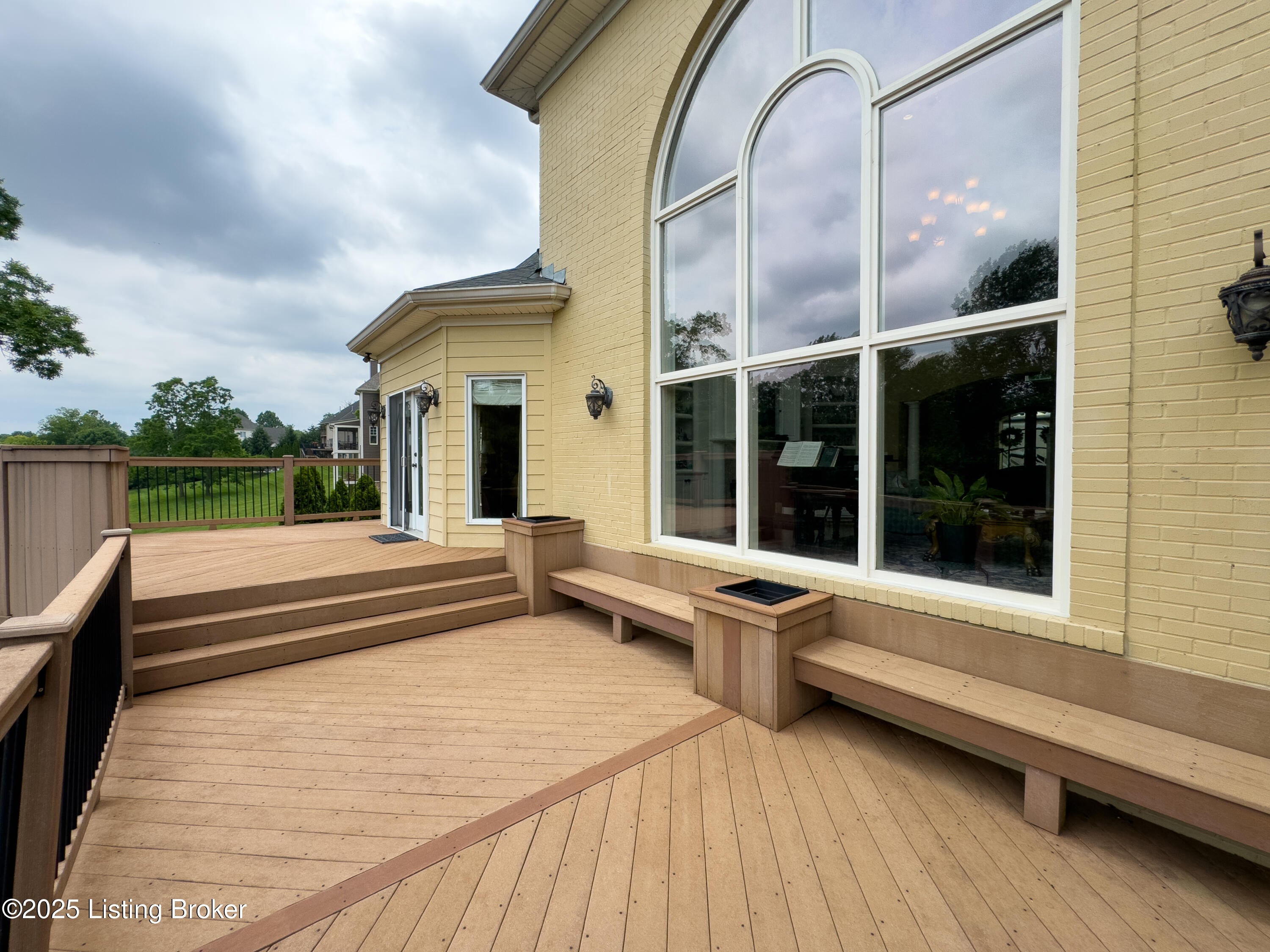 Prospect, Kentucky, 40059, United States, ,5 BathroomsBathrooms,Residential,Active,1849523