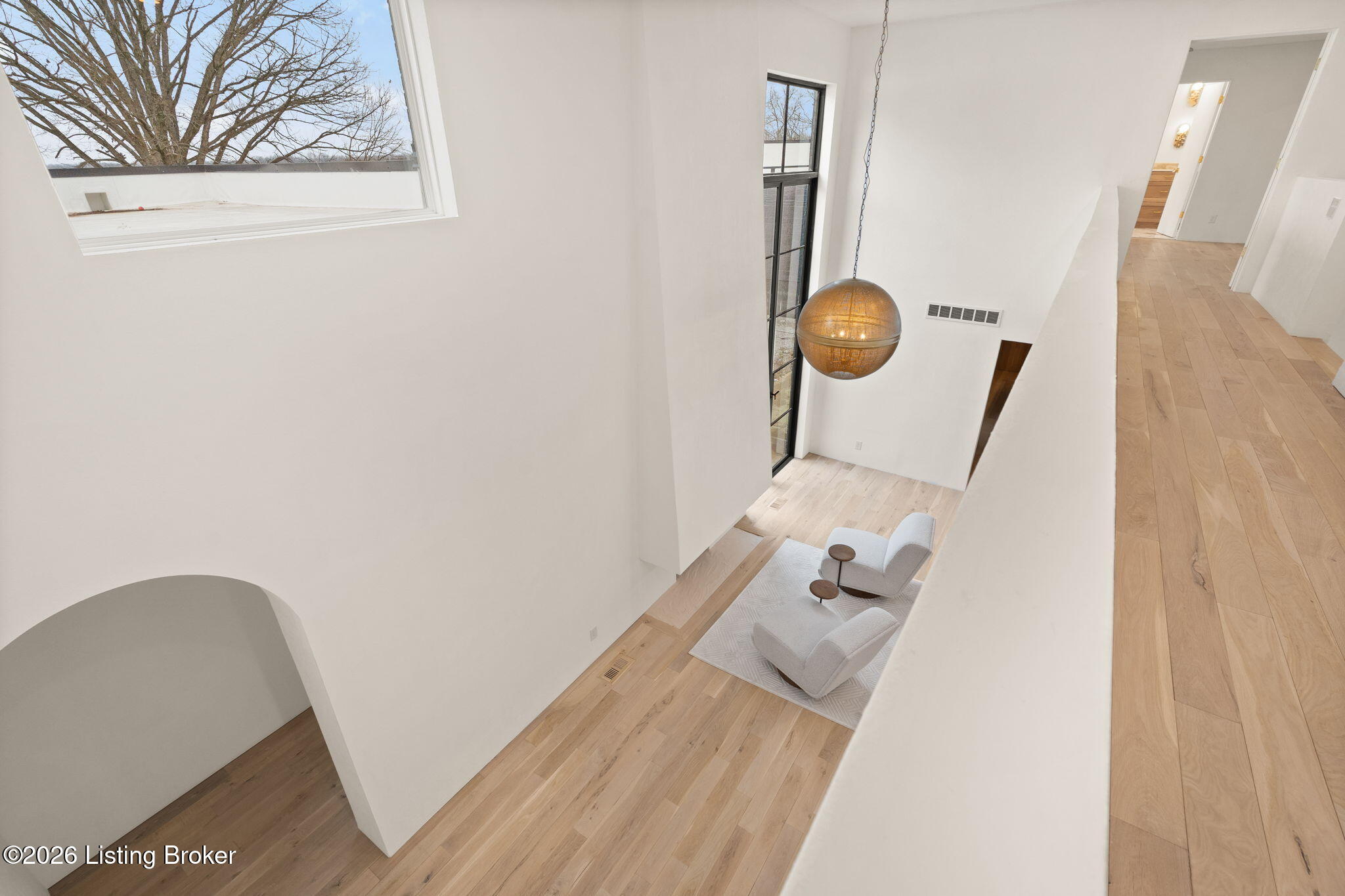 Shelbyville, Kentucky, 40065, United States, 5 Bedrooms Bedrooms, ,5 BathroomsBathrooms,Residential,Active,2007617