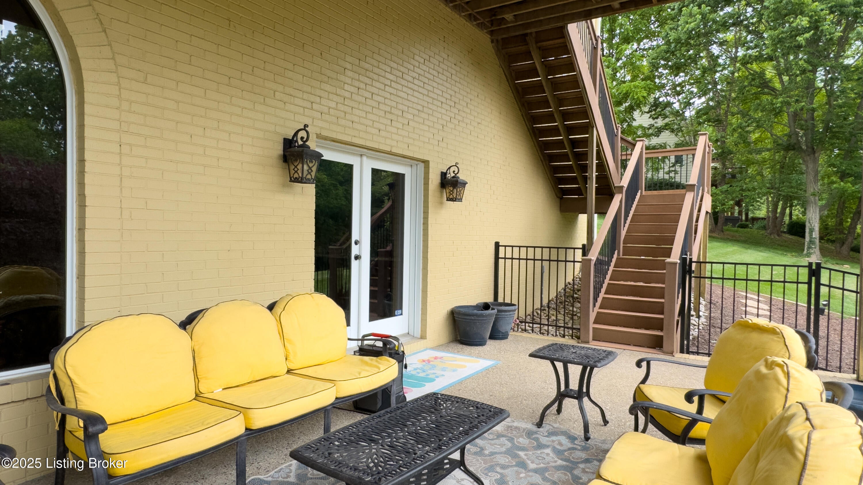 Prospect, Kentucky, 40059, United States, ,5 BathroomsBathrooms,Residential,Active,1849523