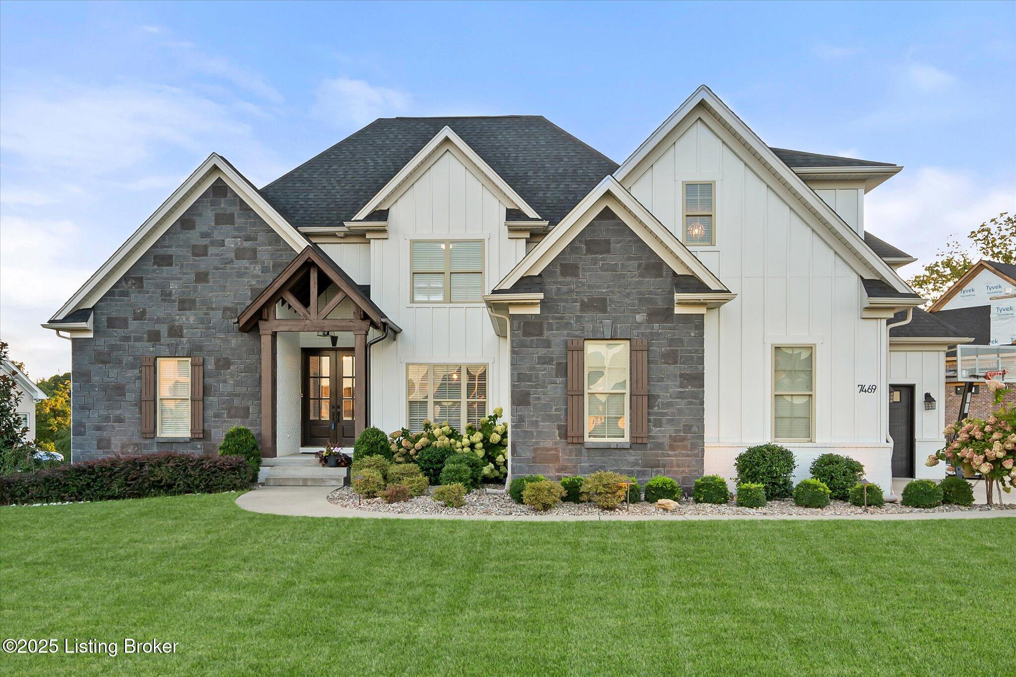 Crestwood, Kentucky, 40014, United States, 6 Bedrooms Bedrooms, ,5 BathroomsBathrooms,Residential,Active,1926918