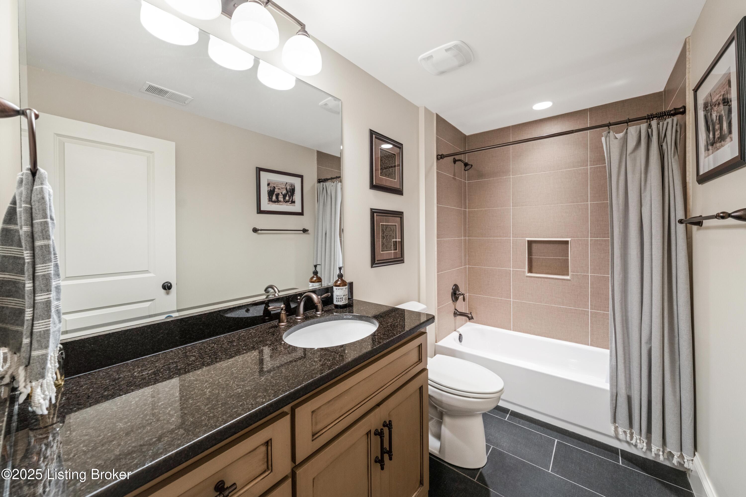 Prospect, Kentucky, 40059, United States, 4 Bedrooms Bedrooms, ,4 BathroomsBathrooms,Residential,Active,1969754