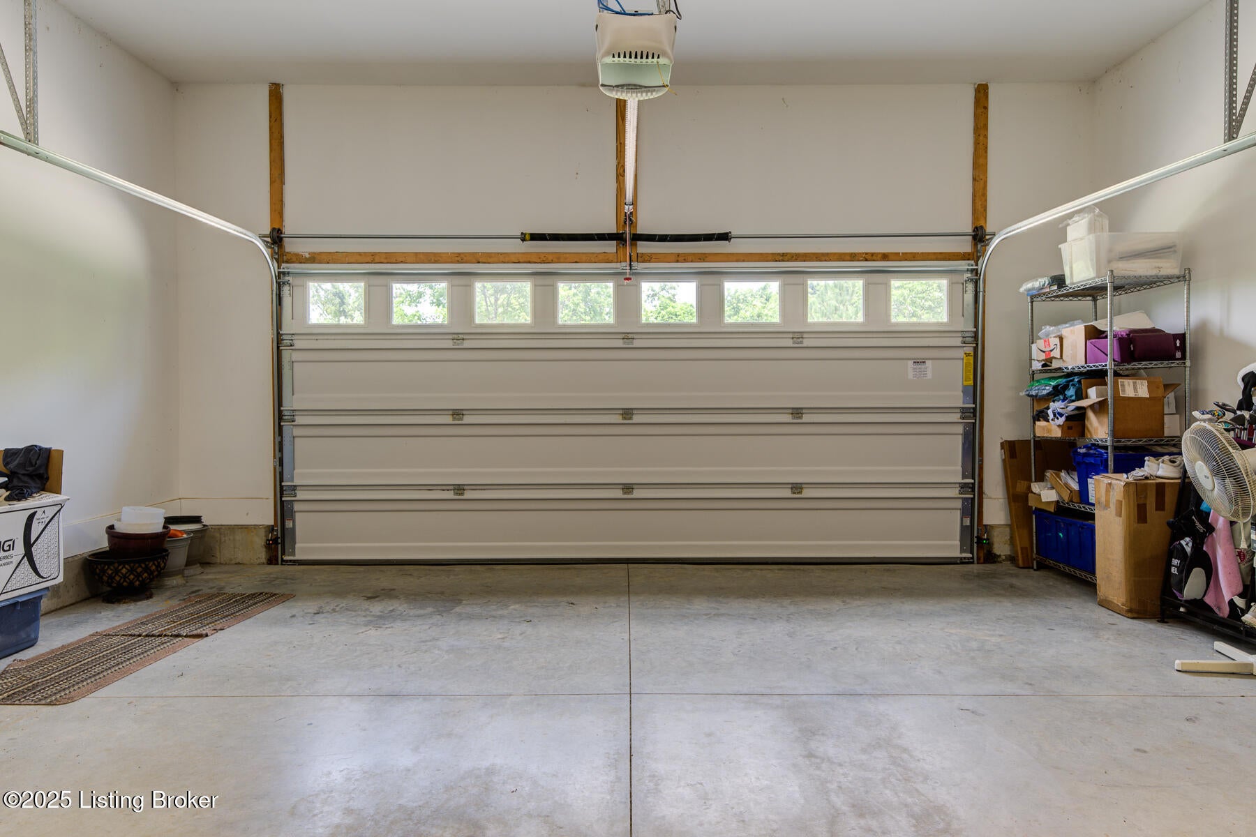 Taylorsville, Kentucky, 40071, United States, ,5 BathroomsBathrooms,Residential,Active,1900170