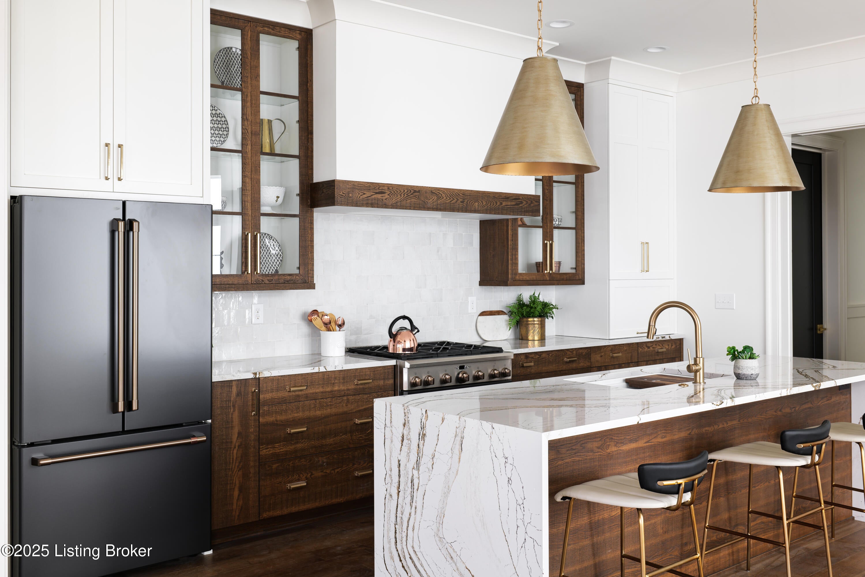 Prospect, Kentucky, 40059, United States, 4 Bedrooms Bedrooms, ,4 BathroomsBathrooms,Residential,Active,1997566