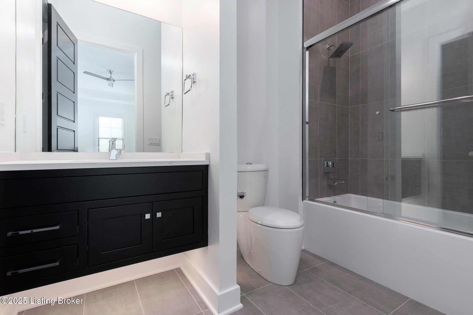 Prospect, Kentucky, 40059, United States, 5 Bedrooms Bedrooms, ,7 BathroomsBathrooms,Residential,Active,1894198