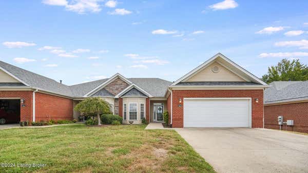 7403 AUTUMN TRACE DR, LOUISVILLE, KY 40214 - Image 1