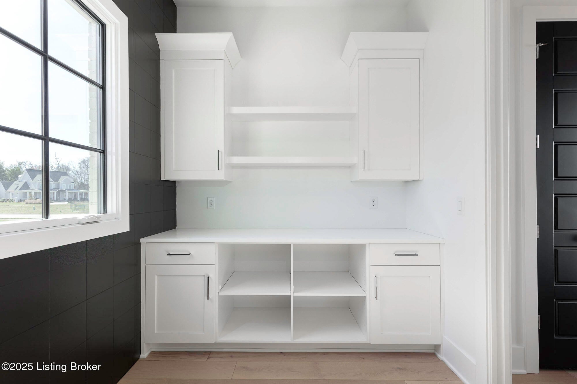 Prospect, Kentucky, 40059, United States, 5 Bedrooms Bedrooms, ,7 BathroomsBathrooms,Residential,Active,1894198