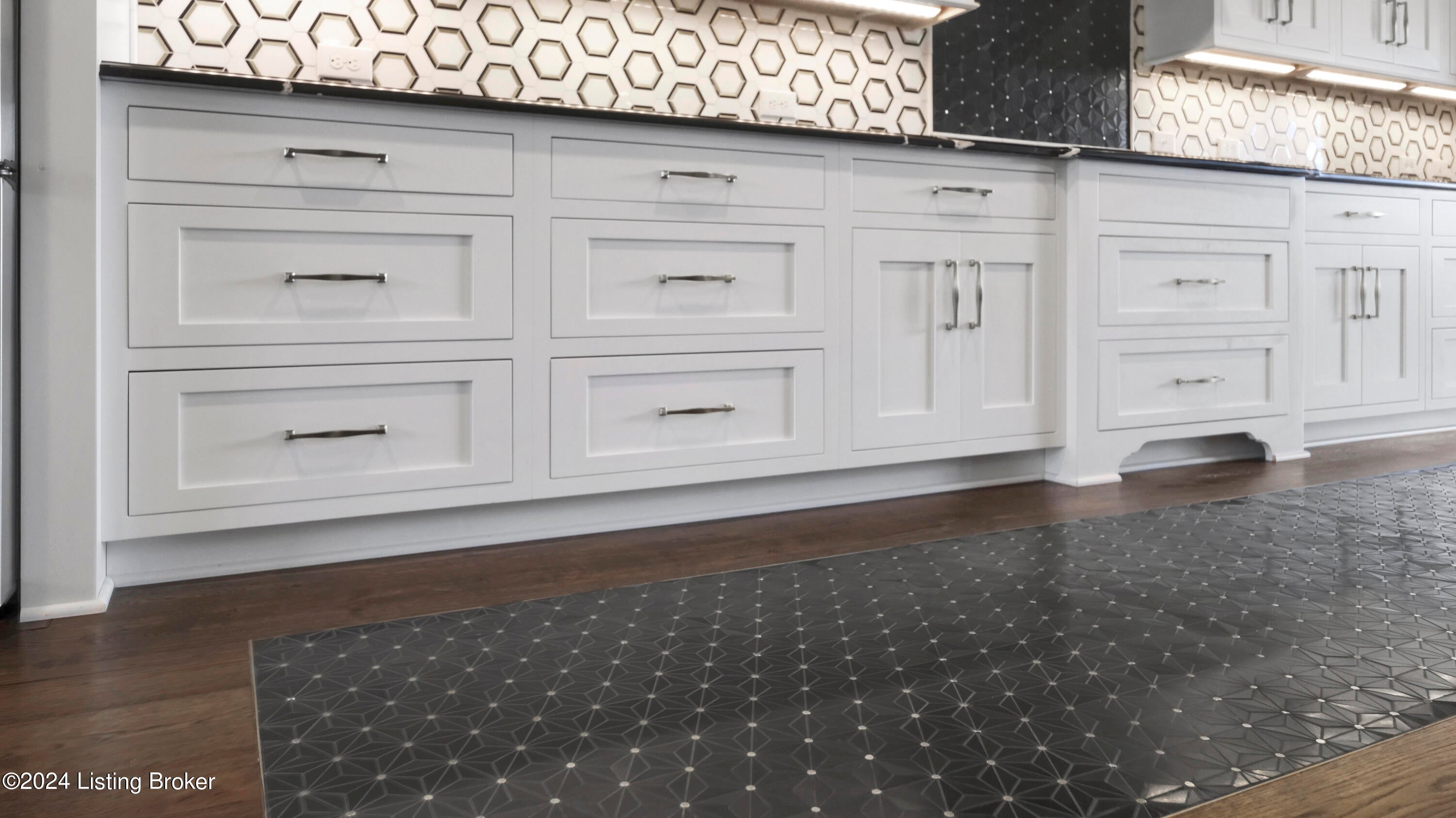 Louisville, Kentucky, 40241, United States, 3 Bedrooms Bedrooms, ,3 BathroomsBathrooms,Residential,Active,1946524