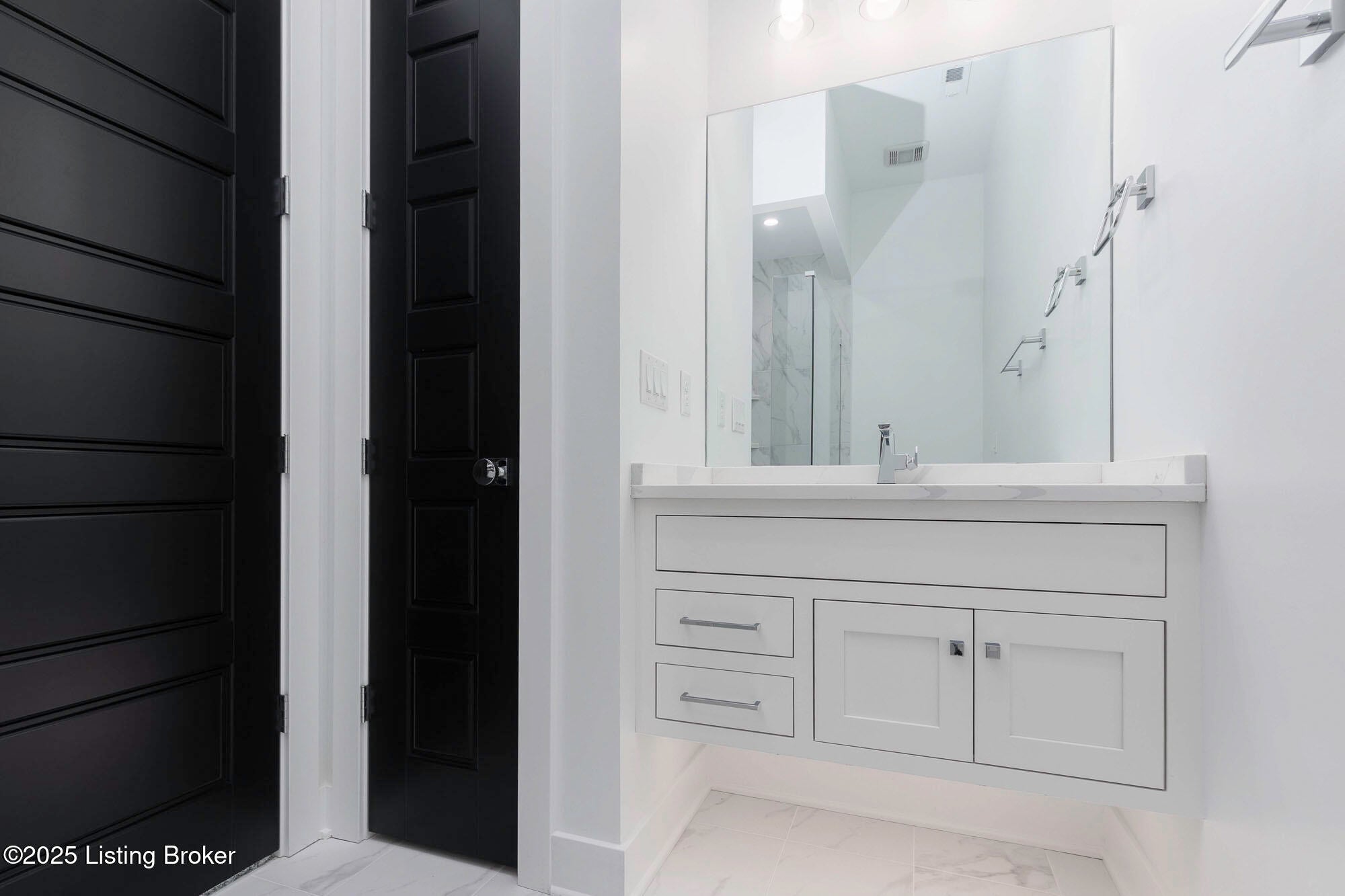 Prospect, Kentucky, 40059, United States, 5 Bedrooms Bedrooms, ,7 BathroomsBathrooms,Residential,Active,1894198