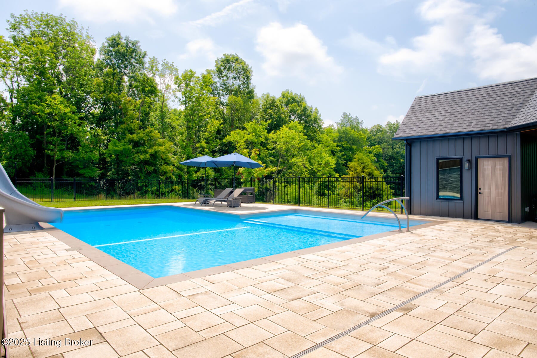 Taylorsville, Kentucky, 40071, United States, ,5 BathroomsBathrooms,Residential,Active,1900170