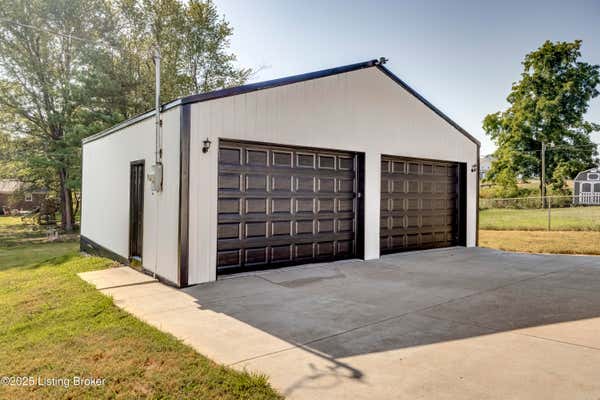 402 DUGGINS DR, ELIZABETHTOWN, KY 42701 RE/MAX