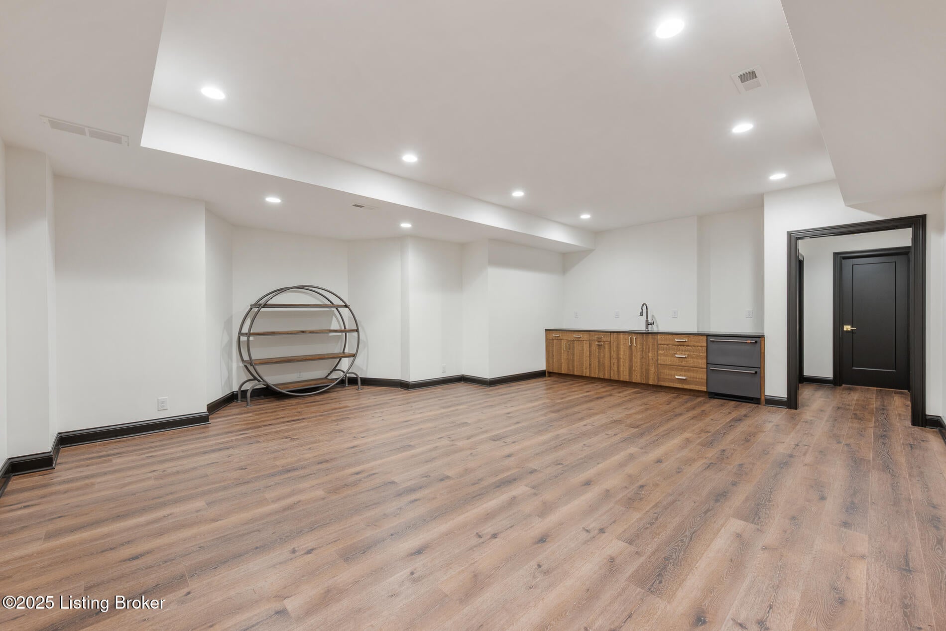 Prospect, Kentucky, 40059, United States, 4 Bedrooms Bedrooms, ,4 BathroomsBathrooms,Residential,Active,1997566