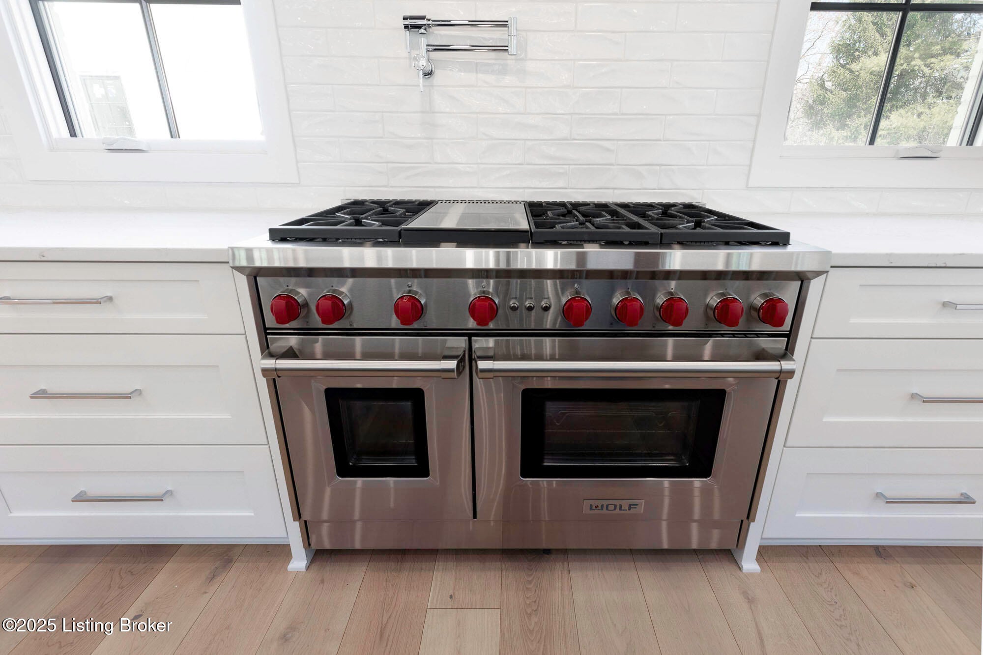 Prospect, Kentucky, 40059, United States, 5 Bedrooms Bedrooms, ,7 BathroomsBathrooms,Residential,Active,1894198