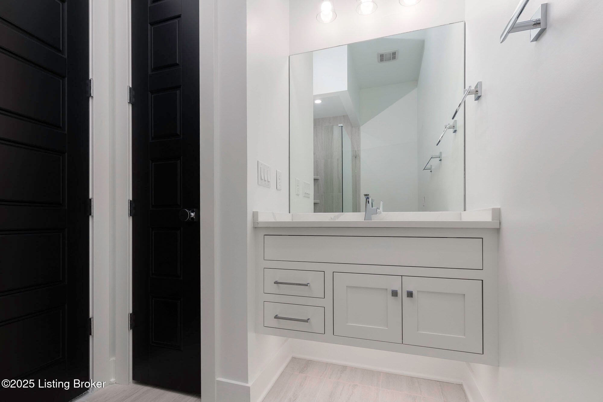 Prospect, Kentucky, 40059, United States, 5 Bedrooms Bedrooms, ,7 BathroomsBathrooms,Residential,Active,1894198