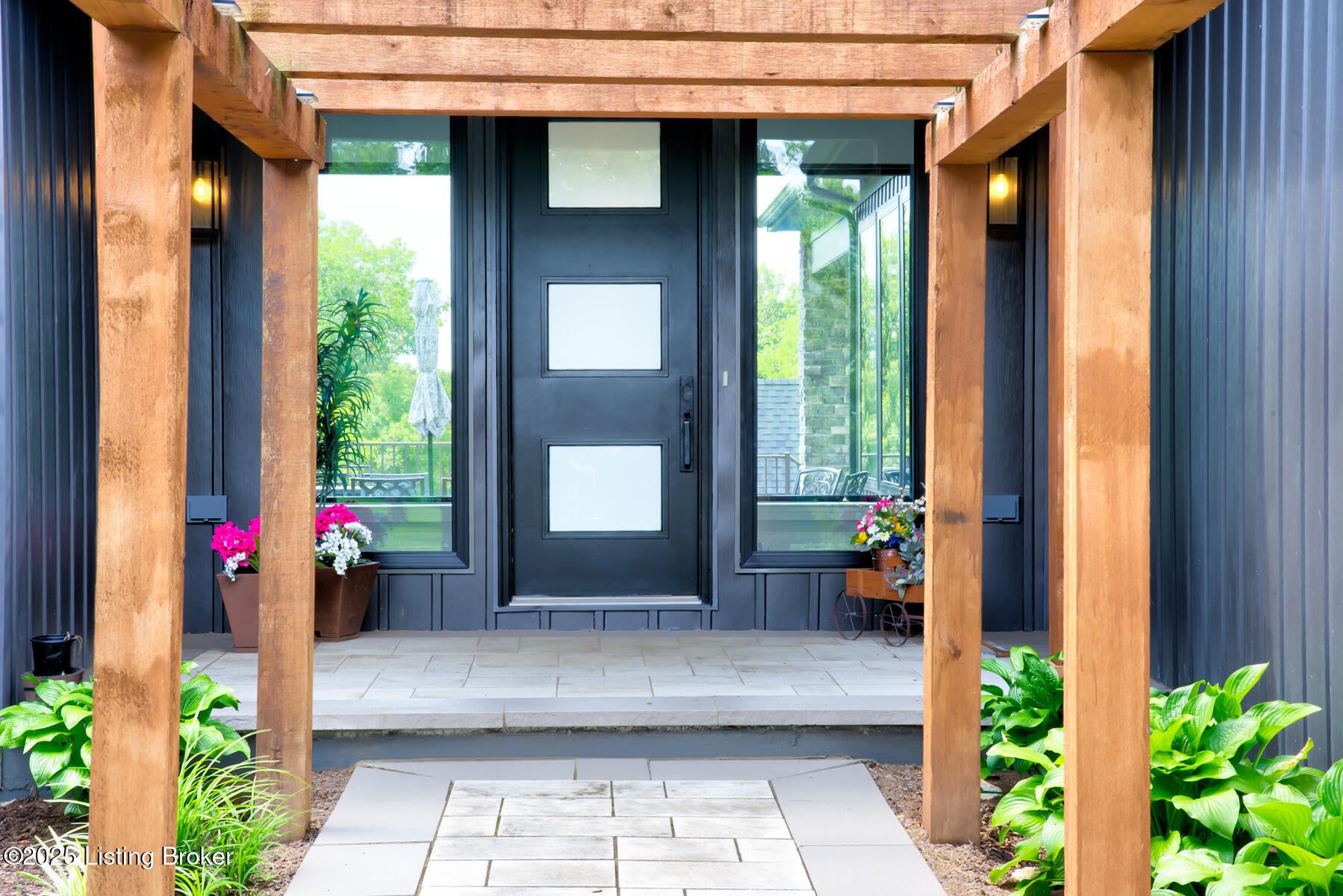 Taylorsville, Kentucky, 40071, United States, ,5 BathroomsBathrooms,Residential,Active,1900170