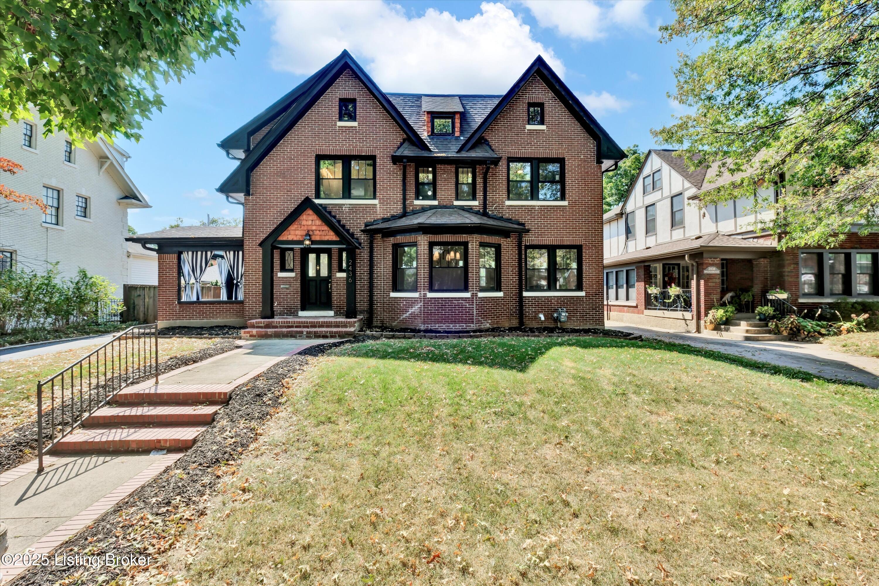 Louisville, Kentucky, 40205, United States, 4 Bedrooms Bedrooms, ,5 BathroomsBathrooms,Residential,Active,1953367