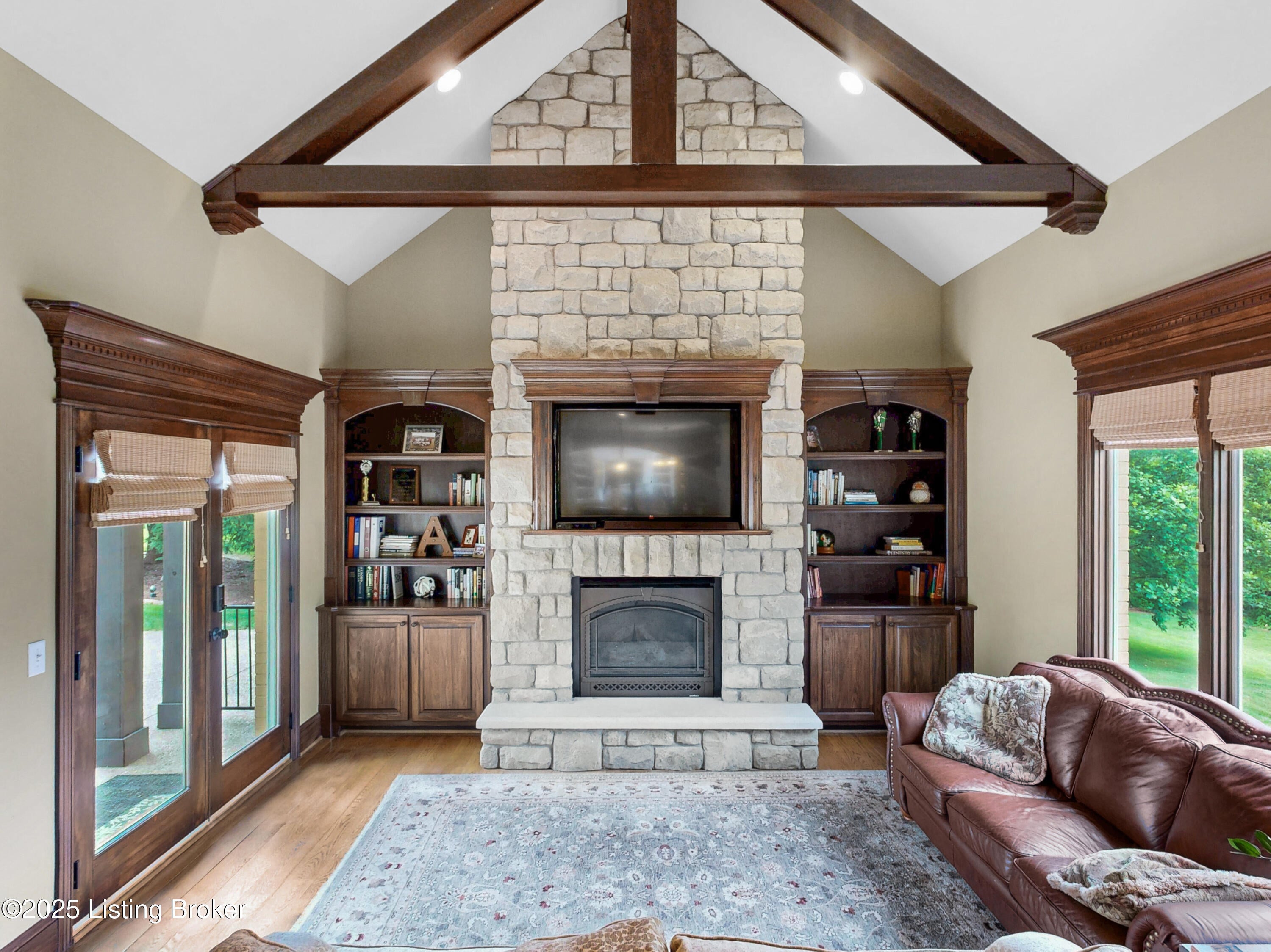Prospect, Kentucky, 40059, United States, ,5 BathroomsBathrooms,Residential,Active,1849523