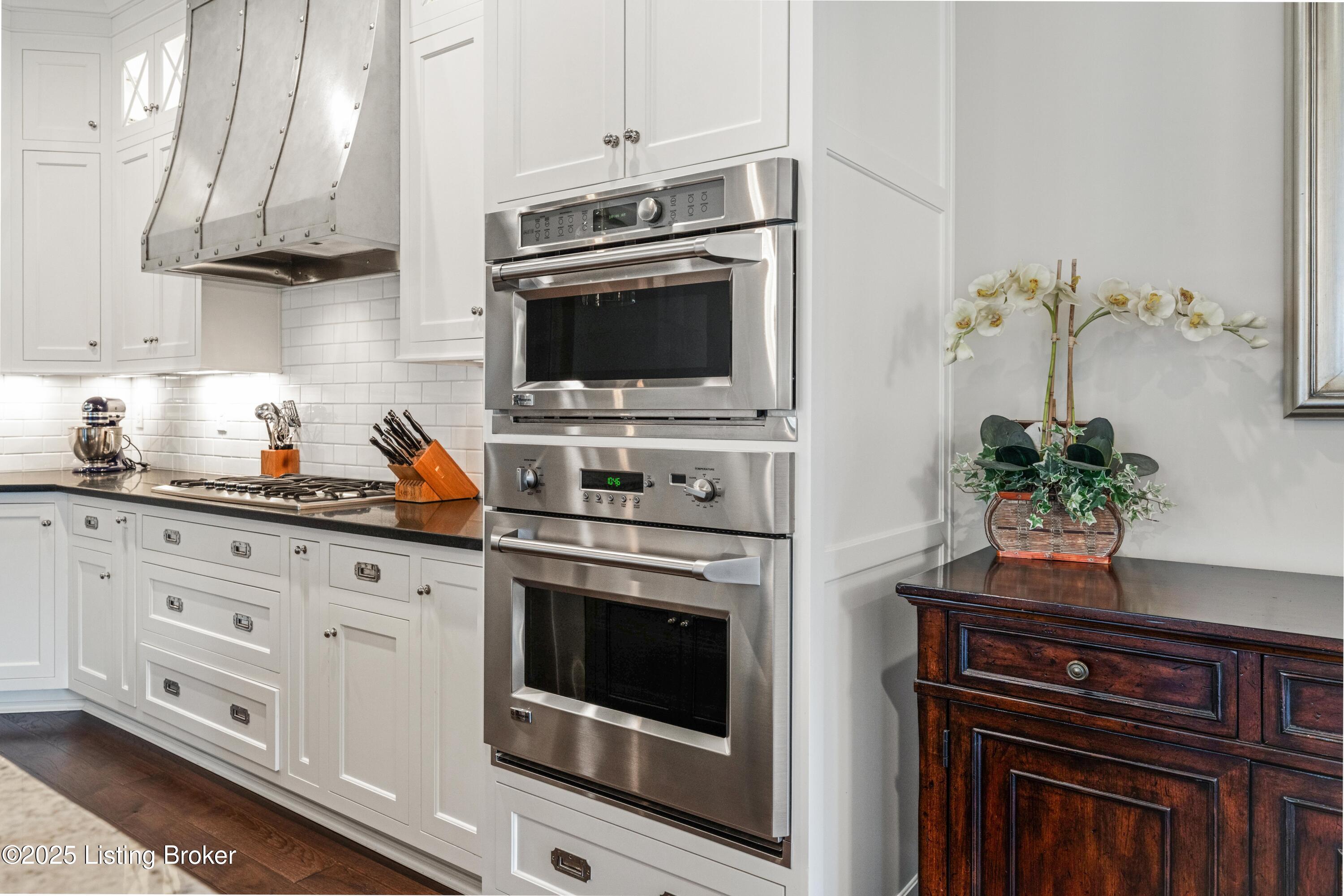 Prospect, Kentucky, 40059, United States, 4 Bedrooms Bedrooms, ,4 BathroomsBathrooms,Residential,Active,1969754