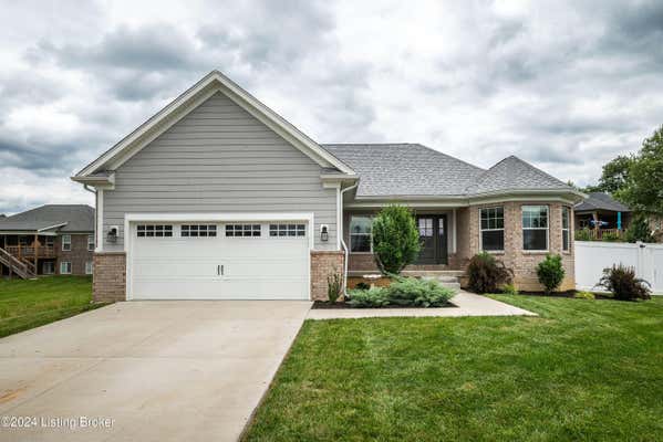 8723 BROOKHOLLOW CT, CHARLESTOWN, IN 47111 - Image 1