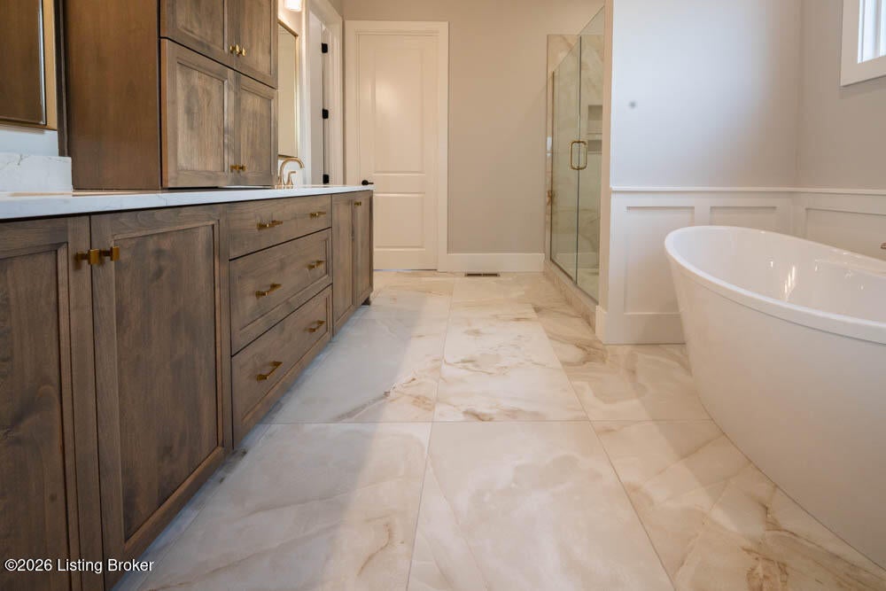 Prospect, Kentucky, 40059, United States, 5 Bedrooms Bedrooms, ,5 BathroomsBathrooms,Residential,Active,2008924