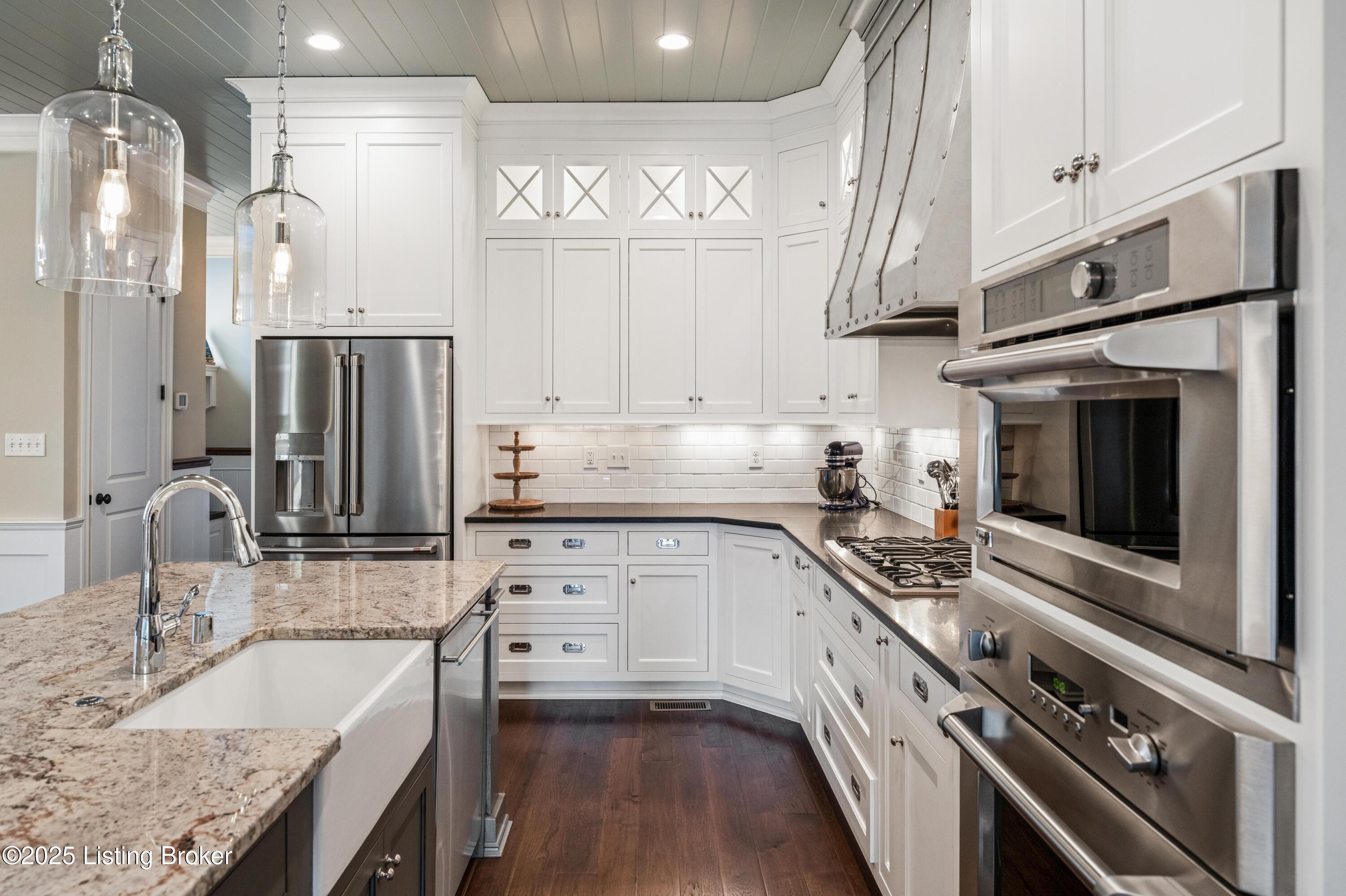 Prospect, Kentucky, 40059, United States, 4 Bedrooms Bedrooms, ,4 BathroomsBathrooms,Residential,Active,1969754