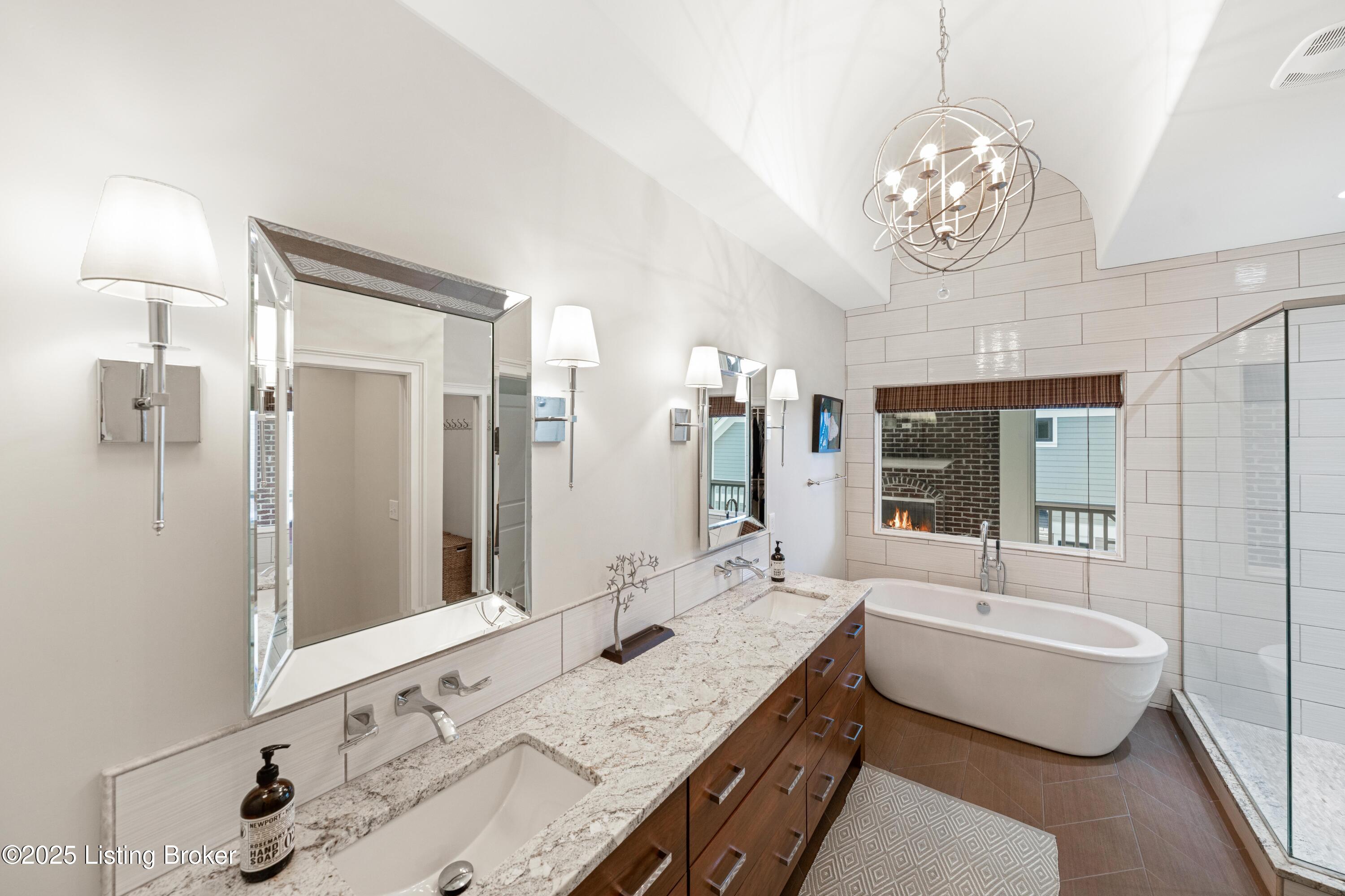 Prospect, Kentucky, 40059, United States, 4 Bedrooms Bedrooms, ,4 BathroomsBathrooms,Residential,Active,1969754