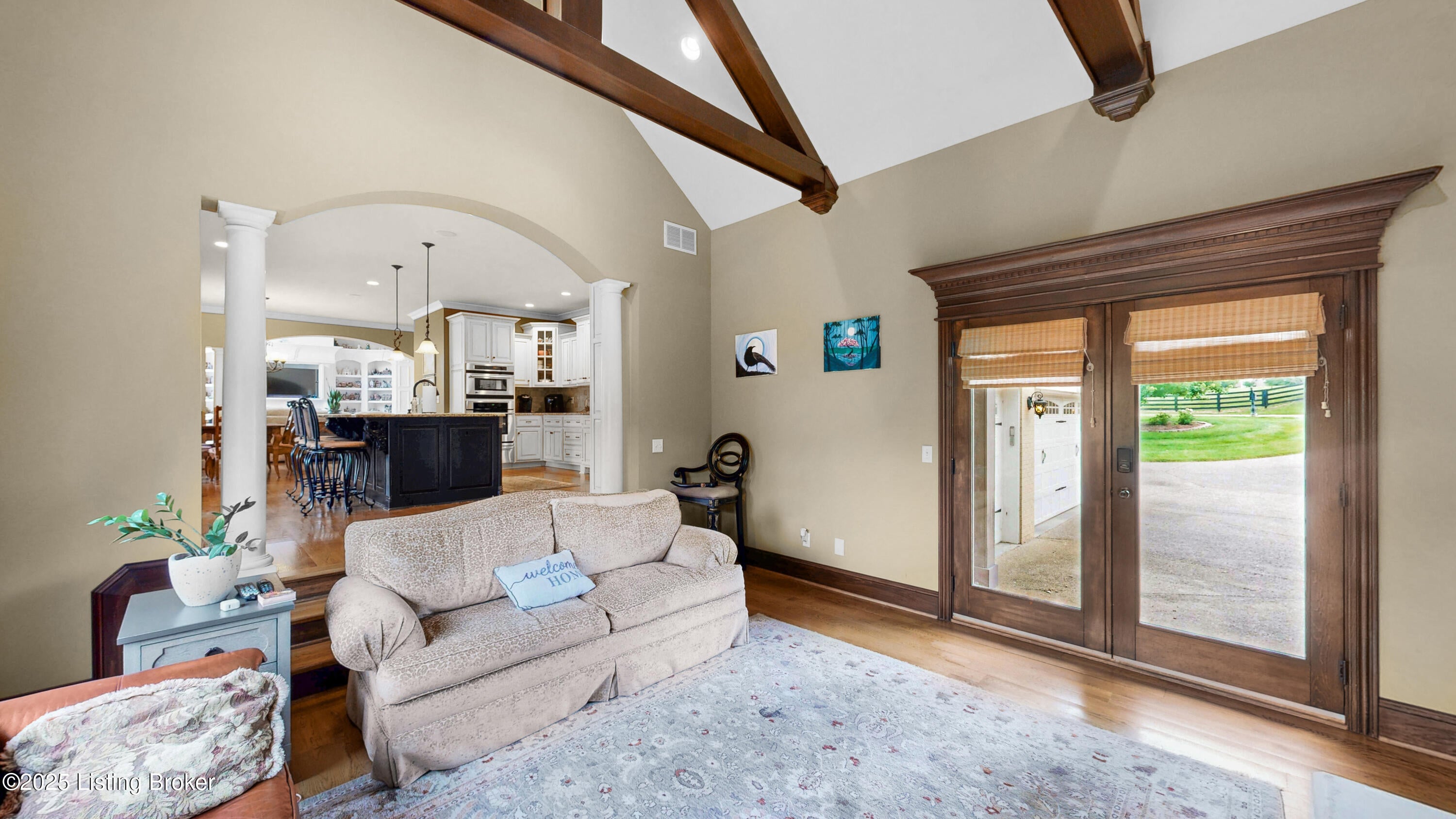 Prospect, Kentucky, 40059, United States, ,5 BathroomsBathrooms,Residential,Active,1849523