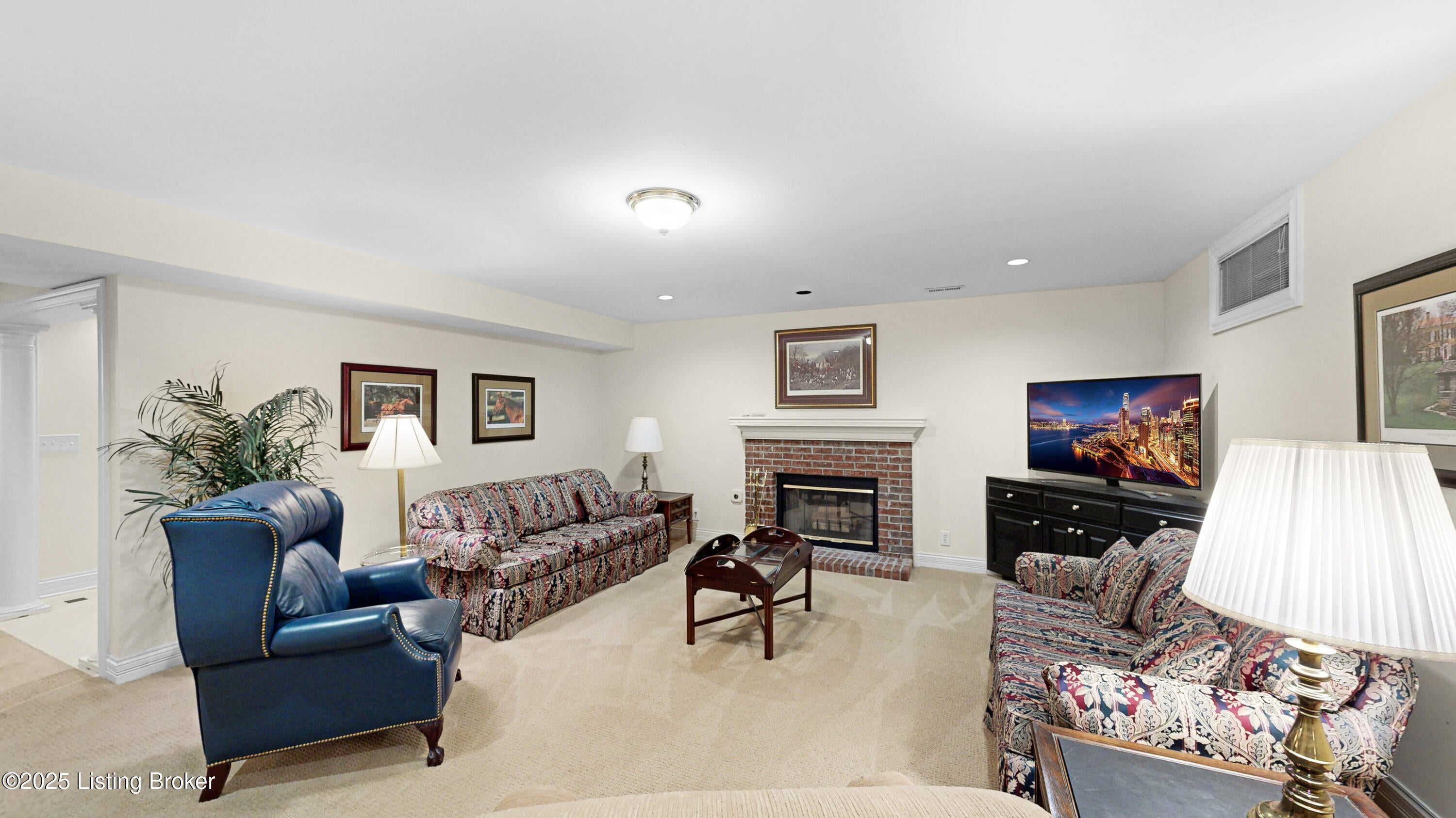 Prospect, Kentucky, 40059, United States, 4 Bedrooms Bedrooms, ,5 BathroomsBathrooms,Residential,Active,1944096