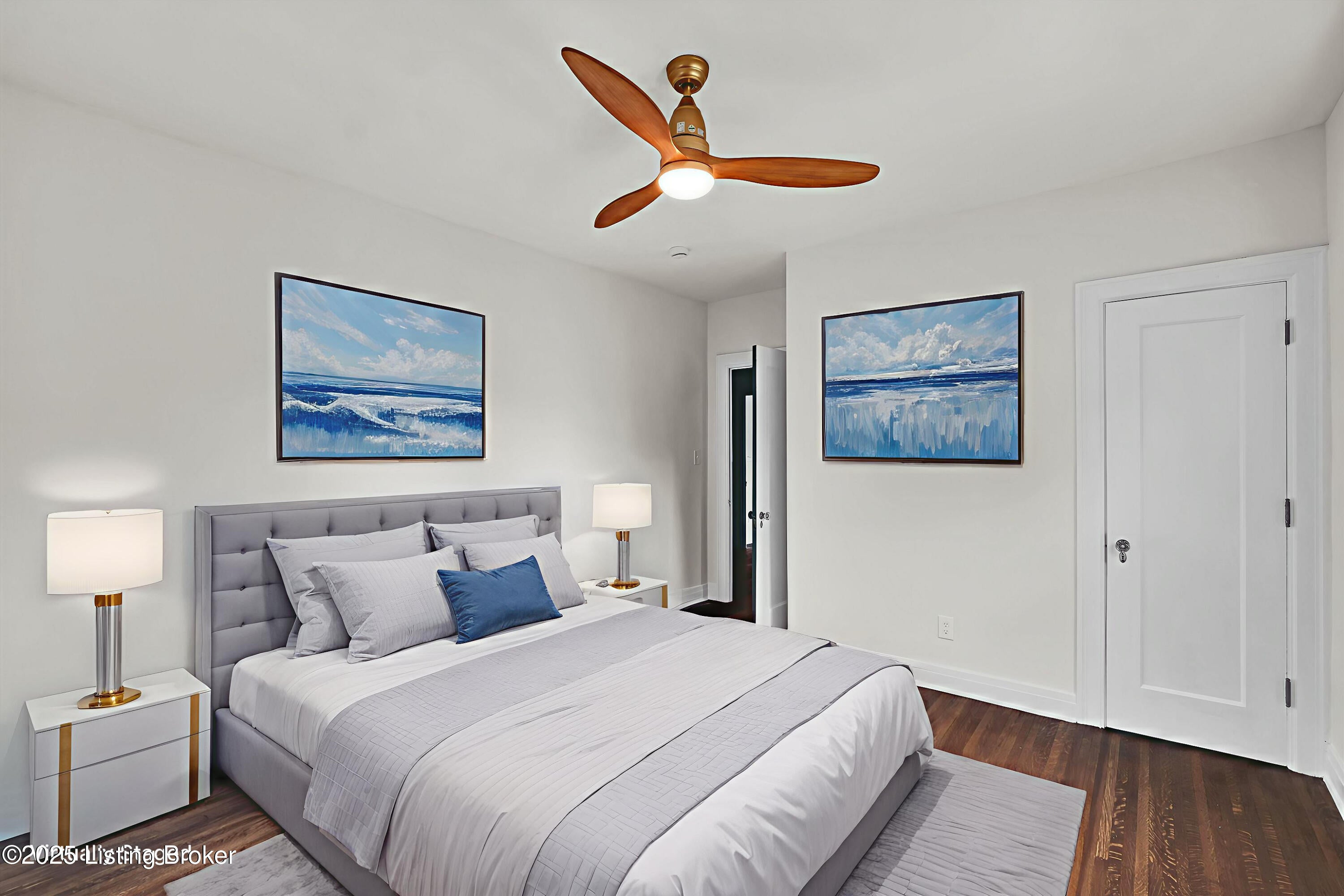 Louisville, Kentucky, 40205, United States, 4 Bedrooms Bedrooms, ,5 BathroomsBathrooms,Residential,Active,1987233