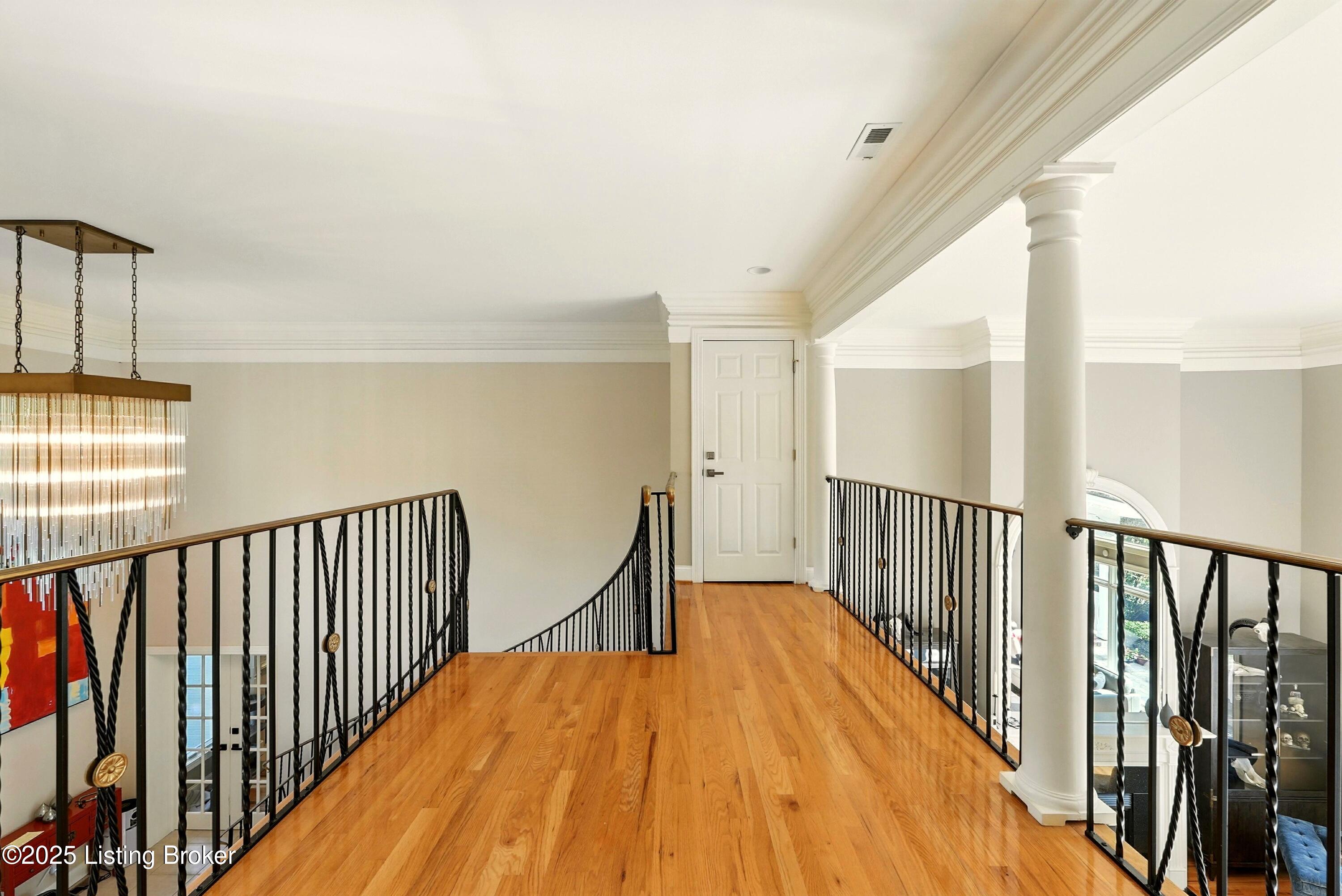 Louisville, Kentucky, 40223, United States, 5 Bedrooms Bedrooms, ,5 BathroomsBathrooms,Residential,Active,1968407