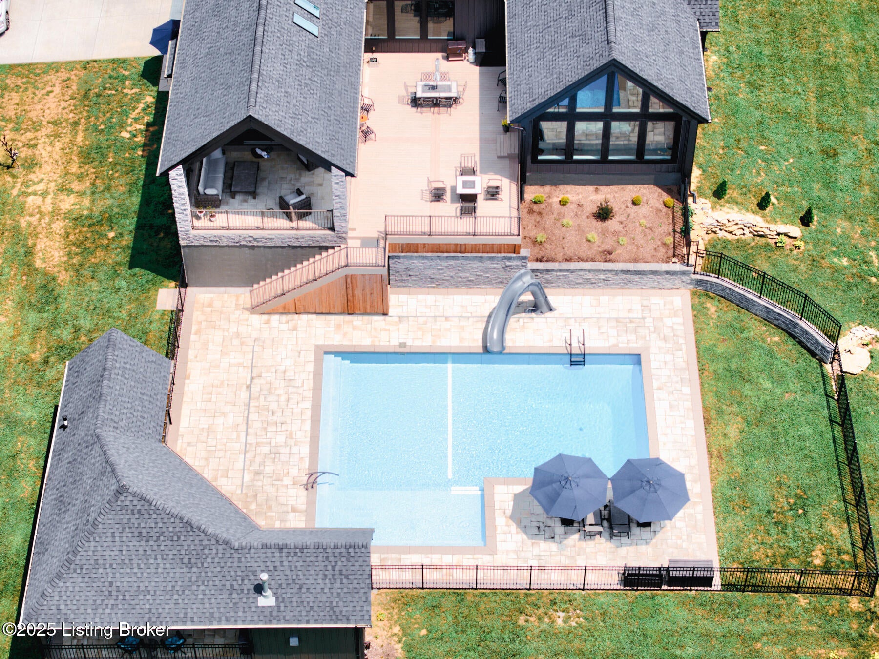 Taylorsville, Kentucky, 40071, United States, ,5 BathroomsBathrooms,Residential,Active,1900170