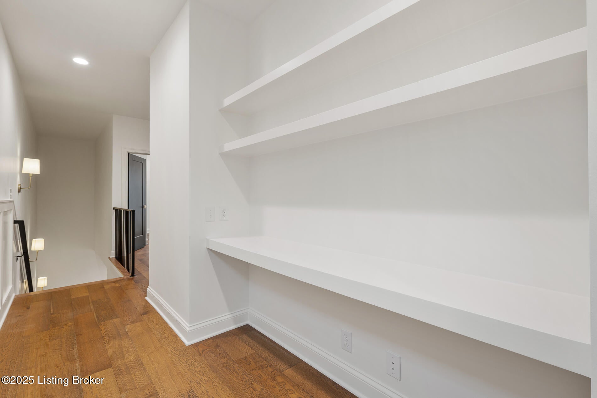 Prospect, Kentucky, 40059, United States, 4 Bedrooms Bedrooms, ,4 BathroomsBathrooms,Residential,Active,1997566