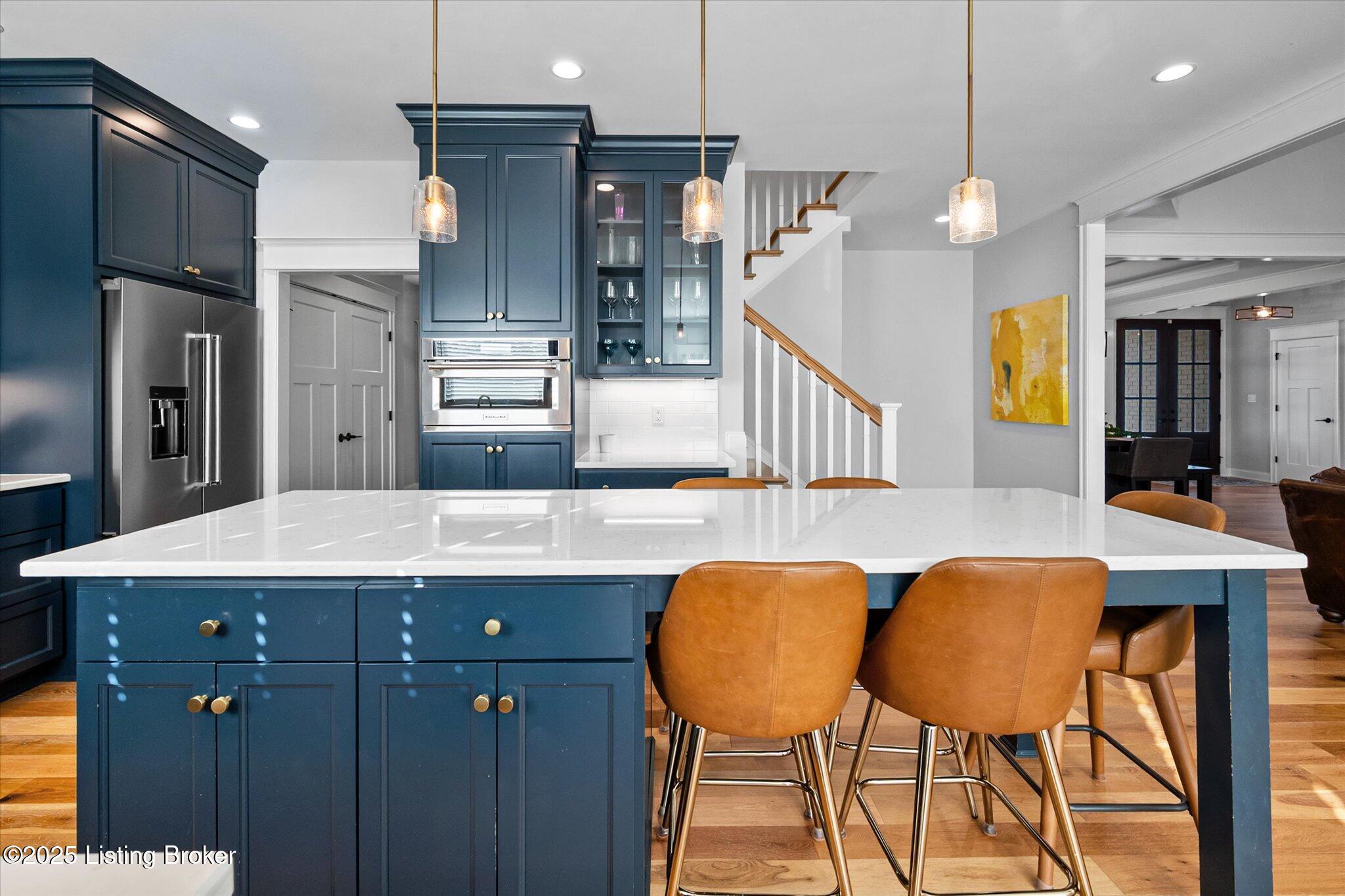 Crestwood, Kentucky, 40014, United States, 6 Bedrooms Bedrooms, ,5 BathroomsBathrooms,Residential,Active,1926918