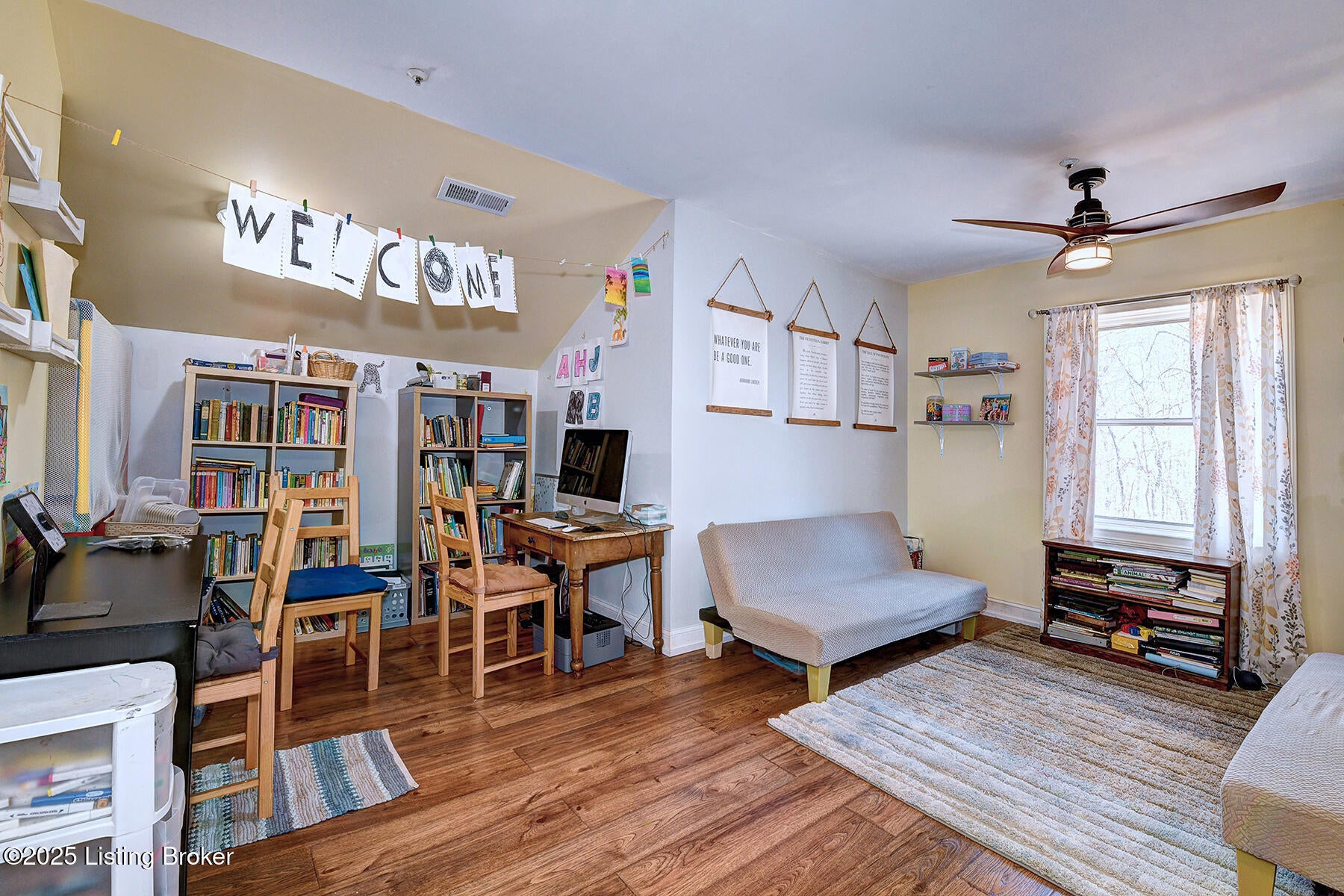 Louisville, Kentucky, 40220, United States, 5 Bedrooms Bedrooms, ,7 BathroomsBathrooms,Residential,Active,1953976