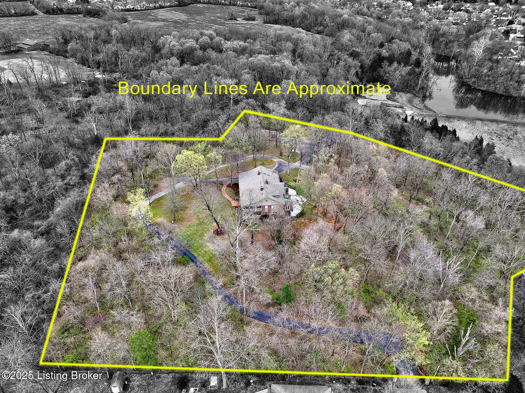 Louisville, Kentucky, 40220, United States, 5 Bedrooms Bedrooms, ,7 BathroomsBathrooms,Residential,Active,1953976