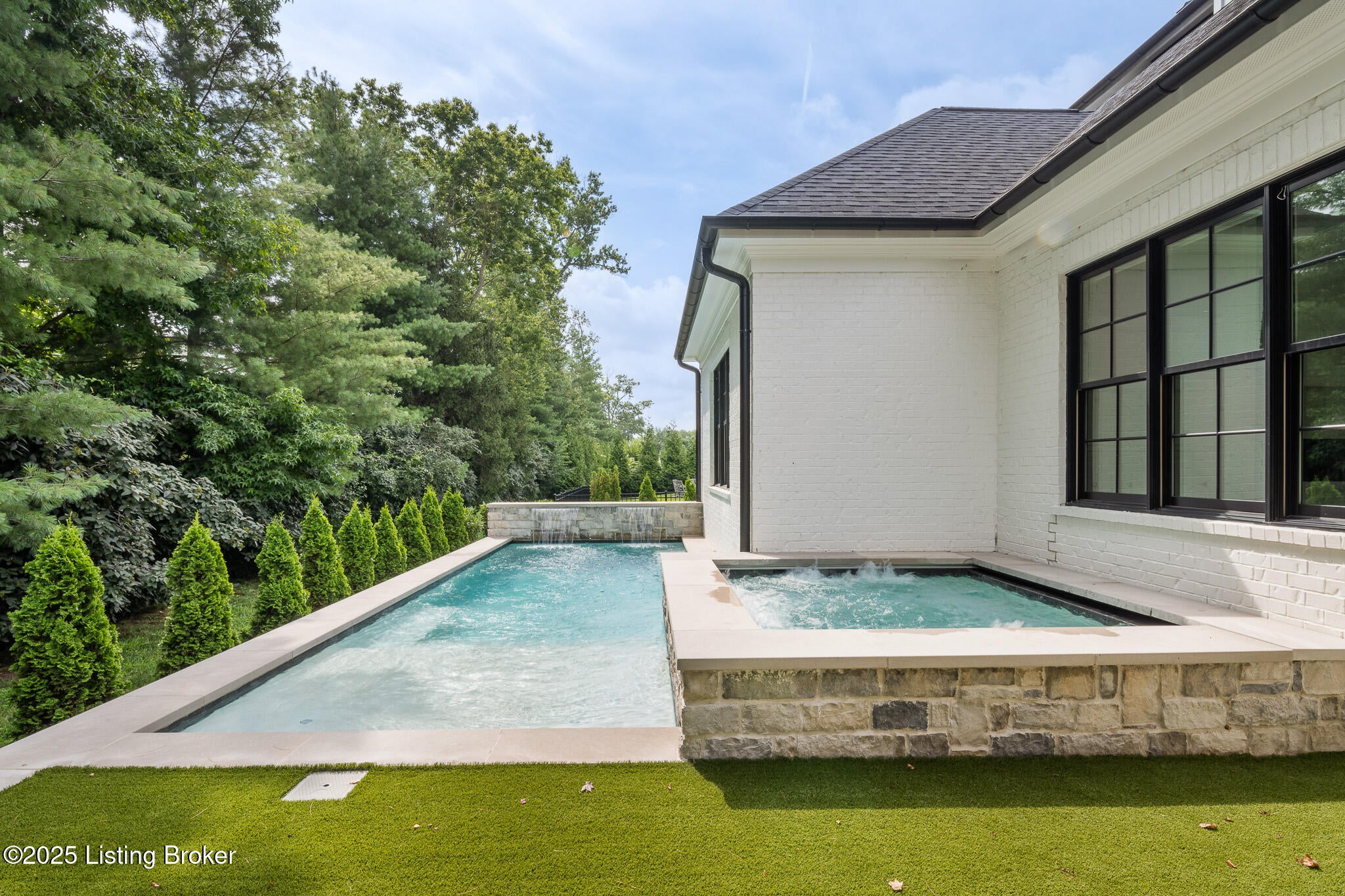 Prospect, Kentucky, 40059, United States, 5 Bedrooms Bedrooms, ,7 BathroomsBathrooms,Residential,Active,1894198