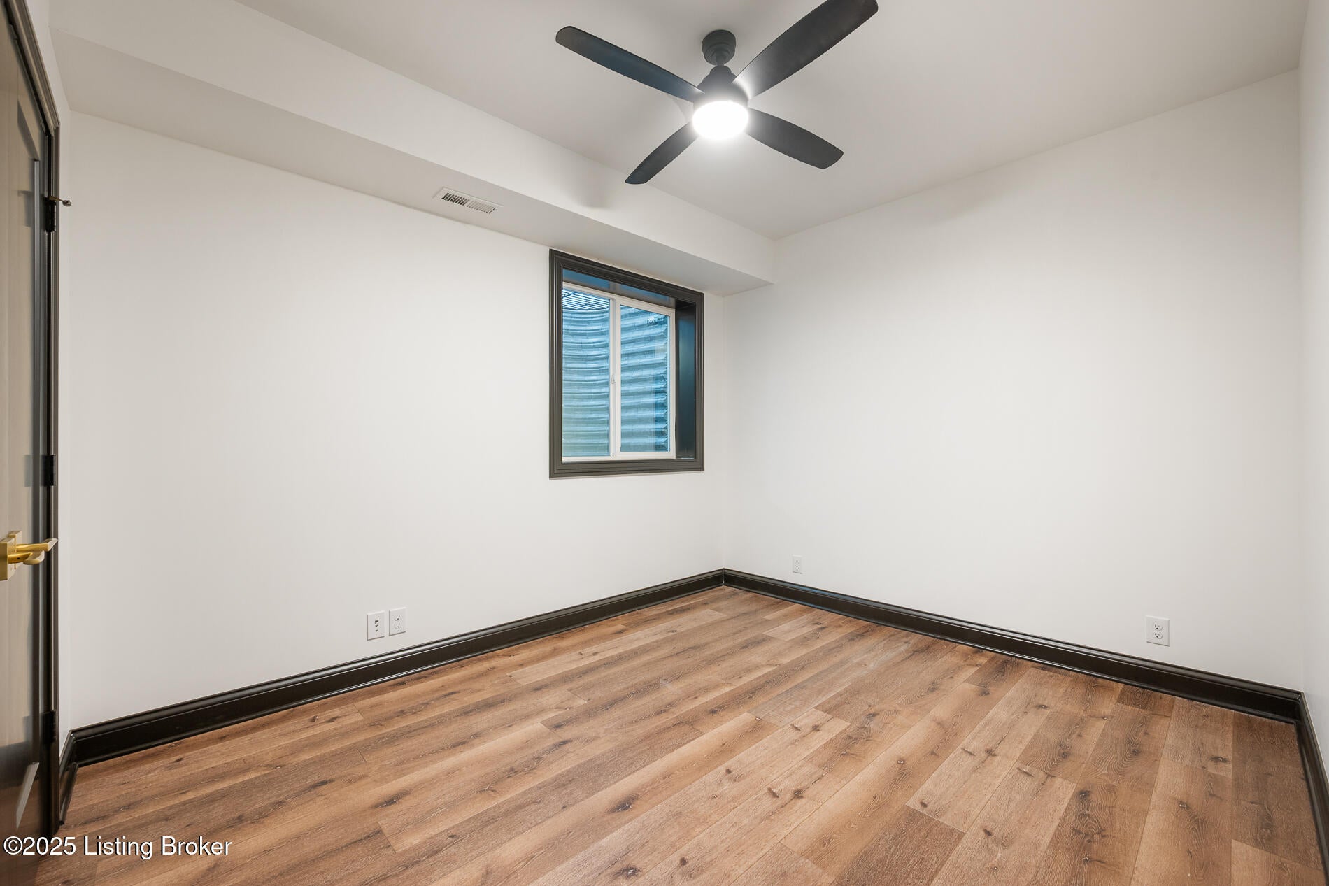 Prospect, Kentucky, 40059, United States, 4 Bedrooms Bedrooms, ,4 BathroomsBathrooms,Residential,Active,1997566